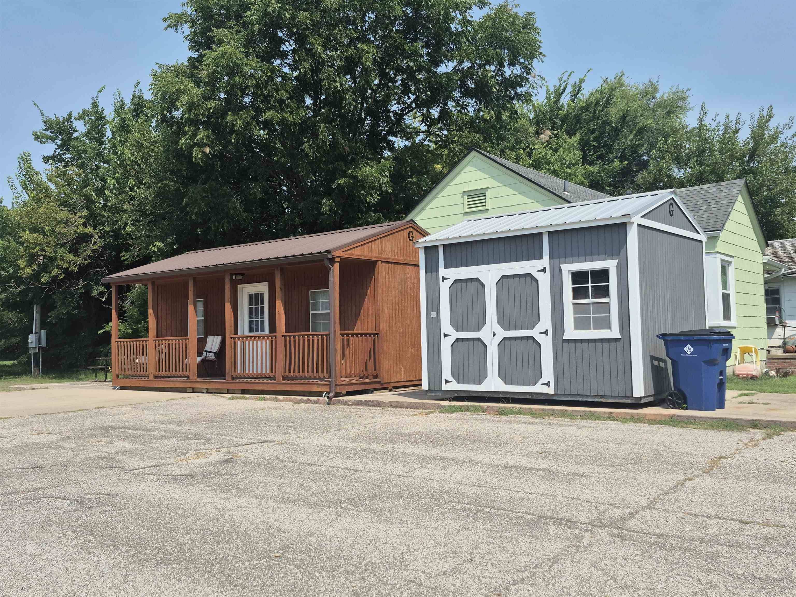 200 W River St., Eureka, KS 67045