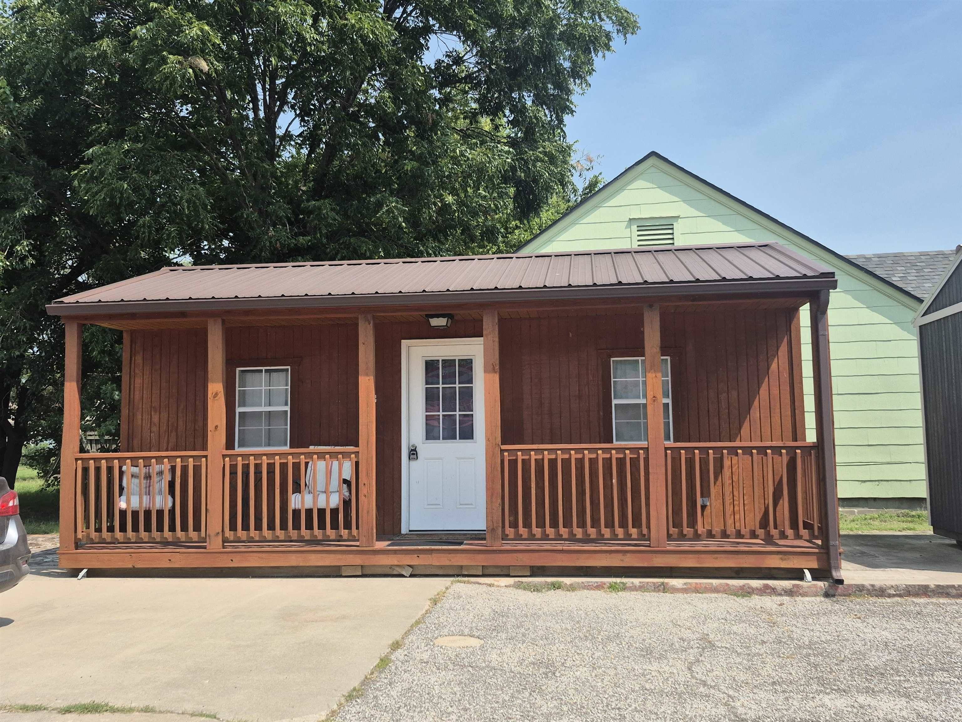 200 W River St., Eureka, KS 67045