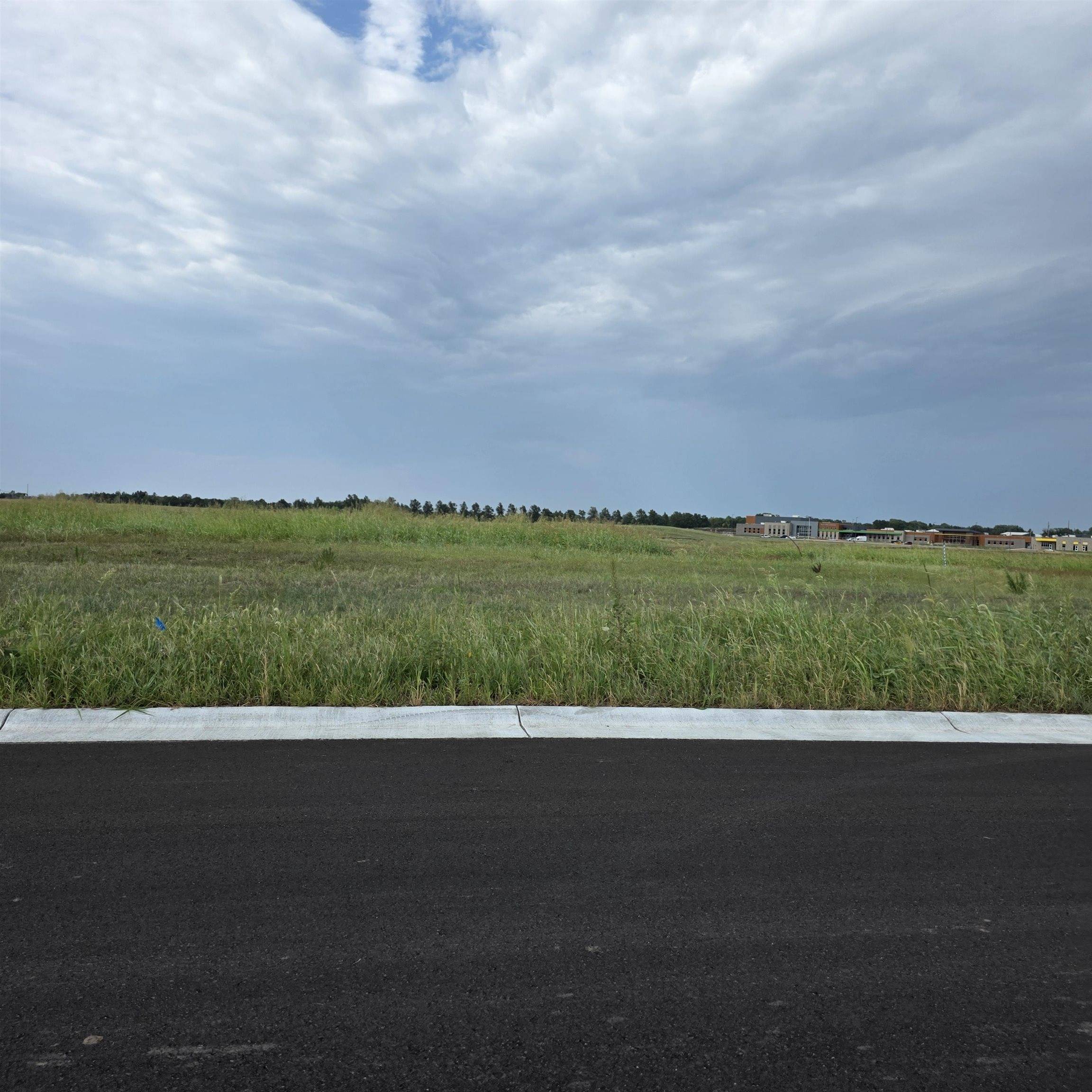 1340 Northridge, Valley Center, KS 67147