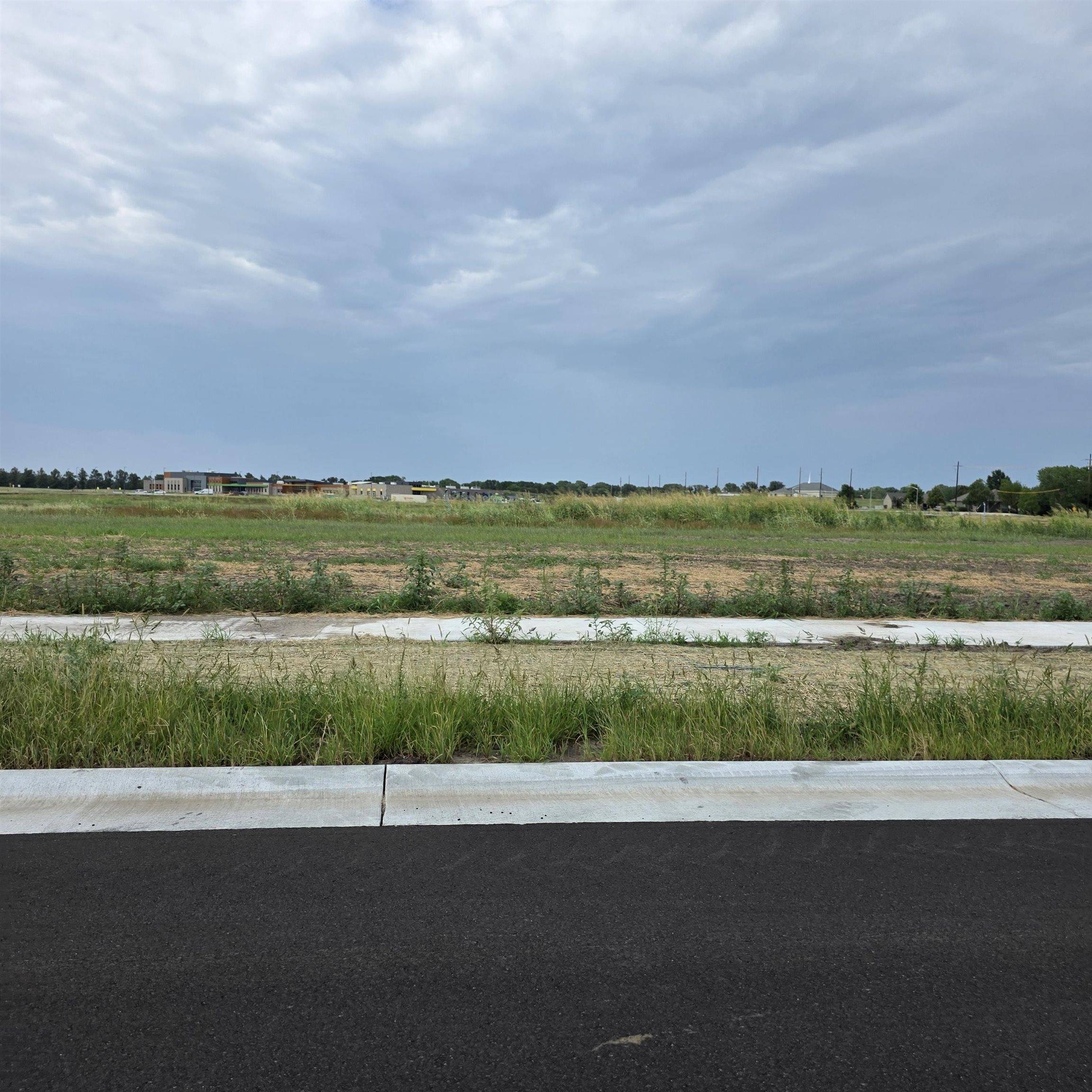 1610 Northridge, Valley Center, KS 67147