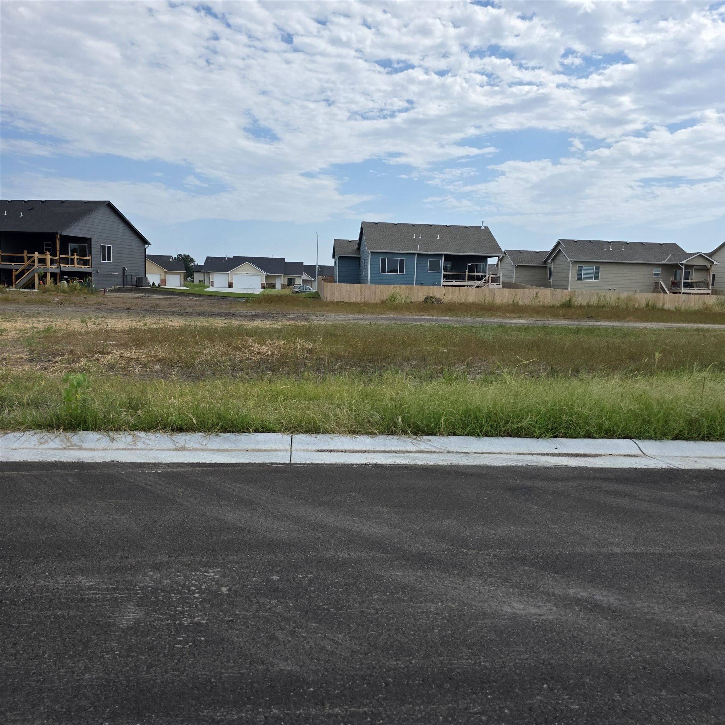 1615 Northridge, Valley Center, KS 67147