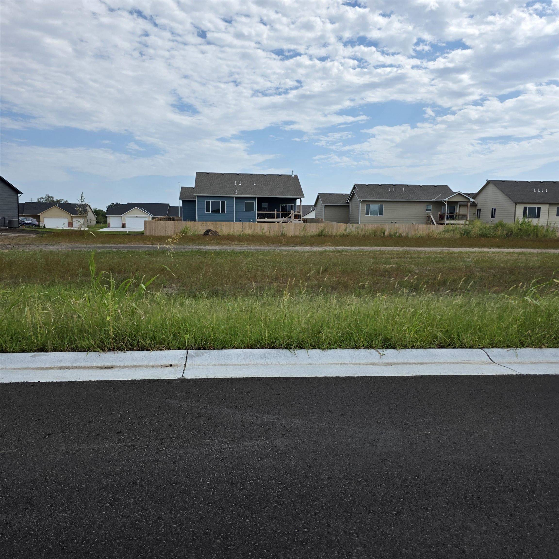 1605 Northridge, Valley Center, KS 67147