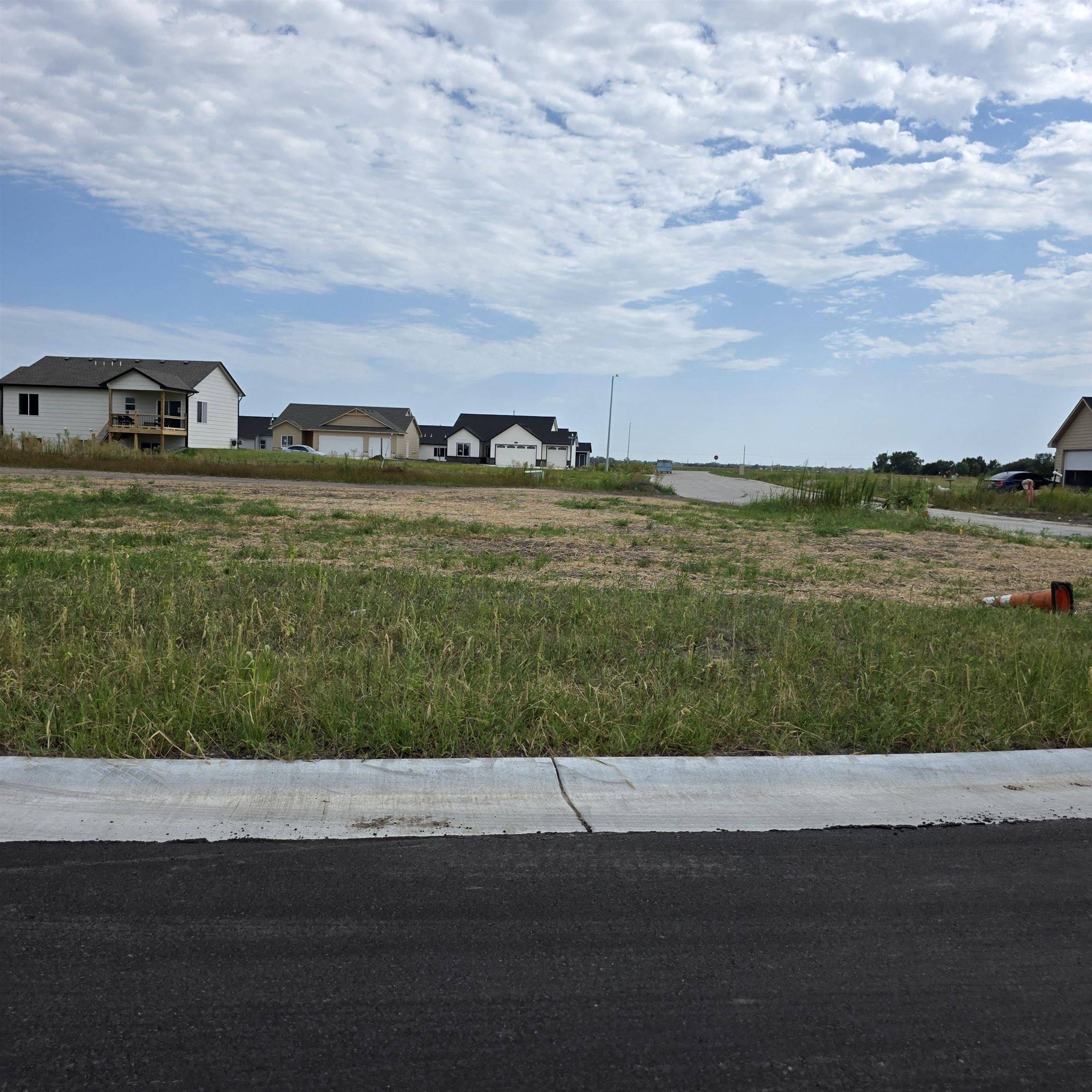 1501 Northridge, Valley Center, KS 67147