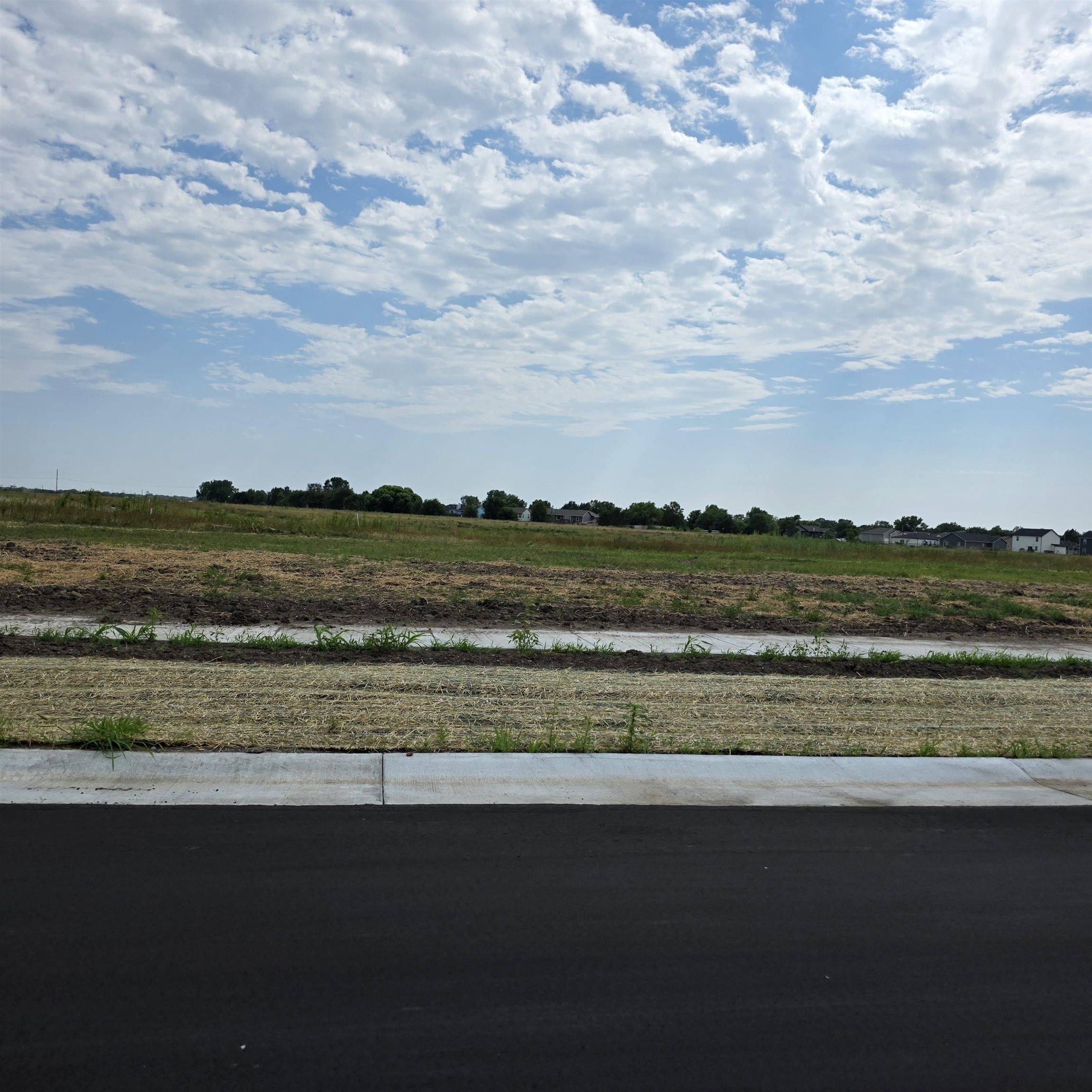 1341 Northridge, Valley Center, KS 67147