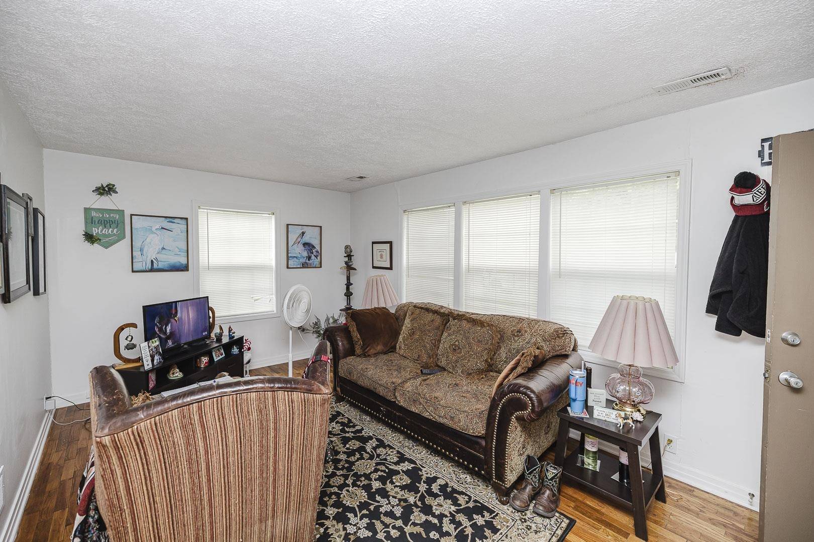 417 S Gildersleeve St., Mcpherson, KS 67460
