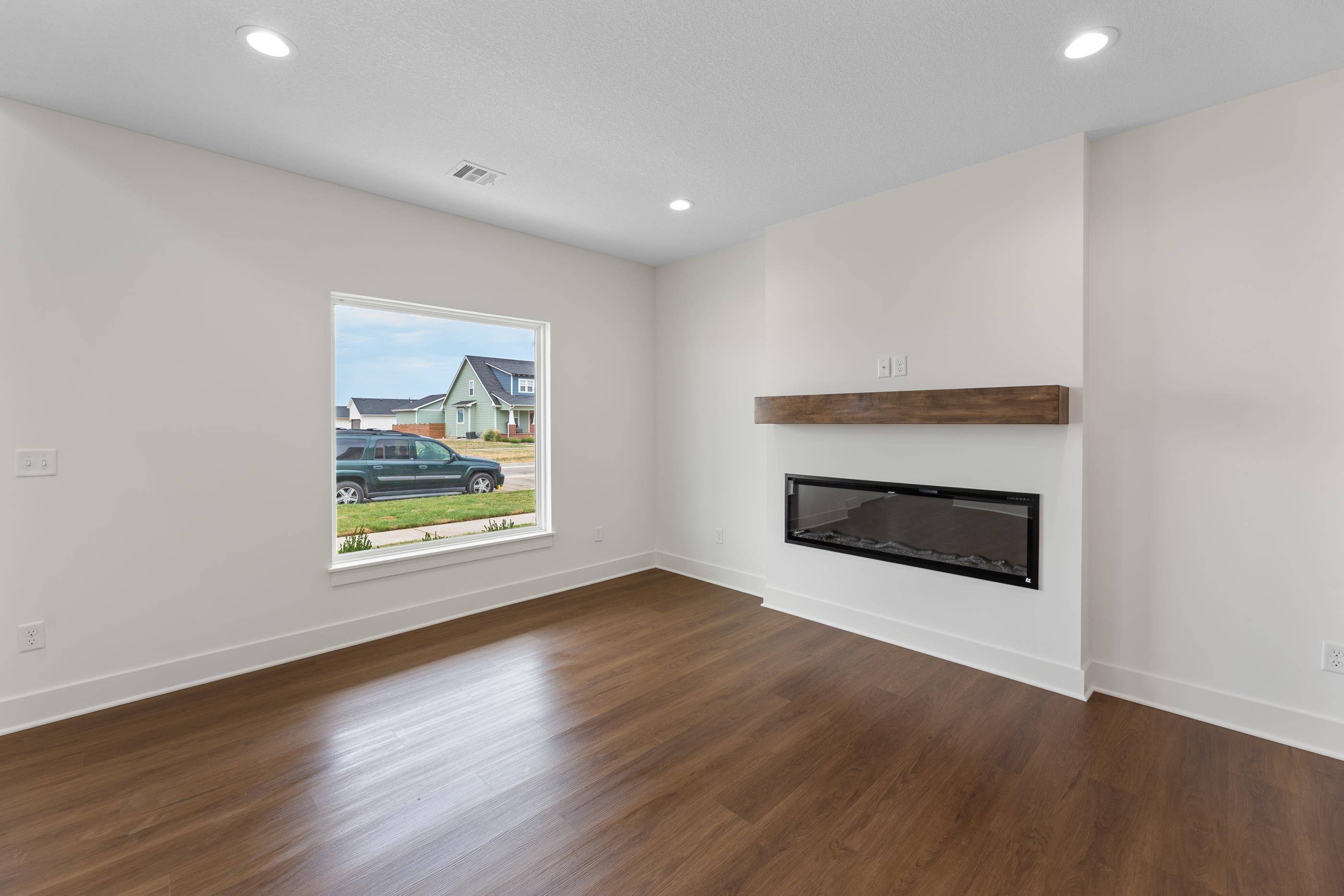 12055 W Arvada Blvd, Maize, KS 67223