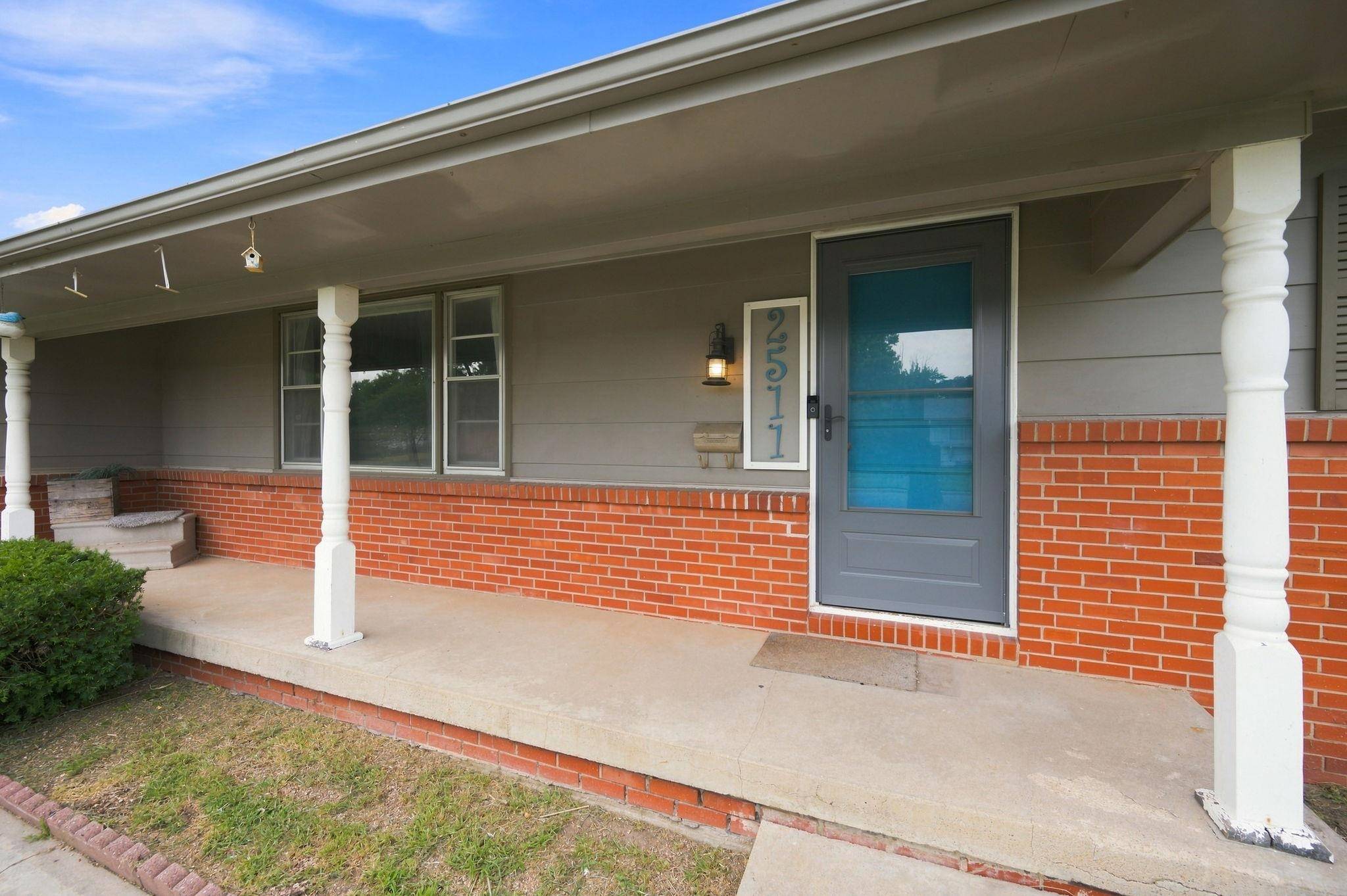 2511 S Osage, Wichita, KS 67217