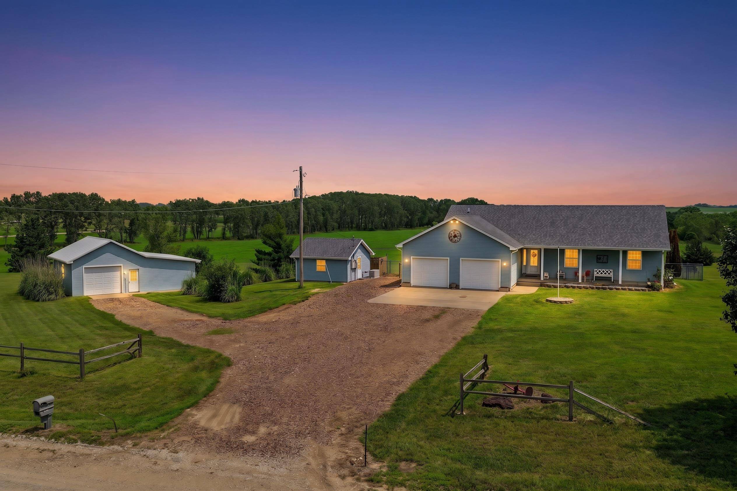 442 N 150th Rd, Bennington, KS 67422