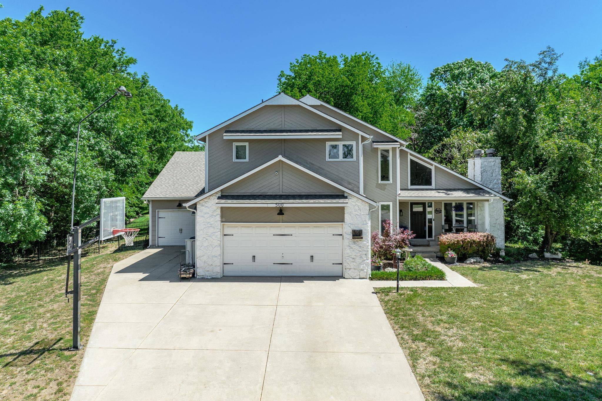 500 Sharon Court, Derby, KS 67037