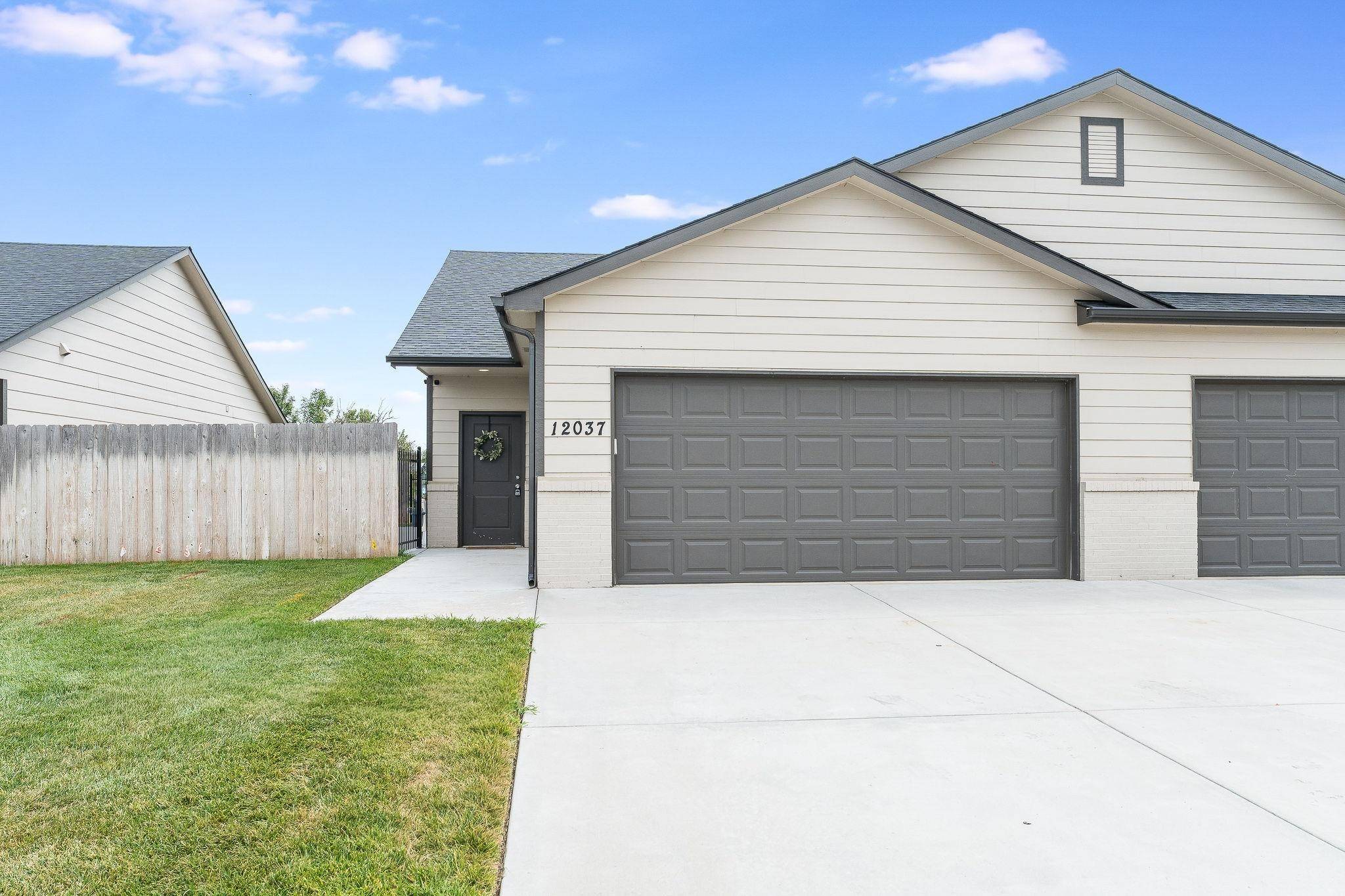 12037 W Shadow Lakes, Maize, KS 67205