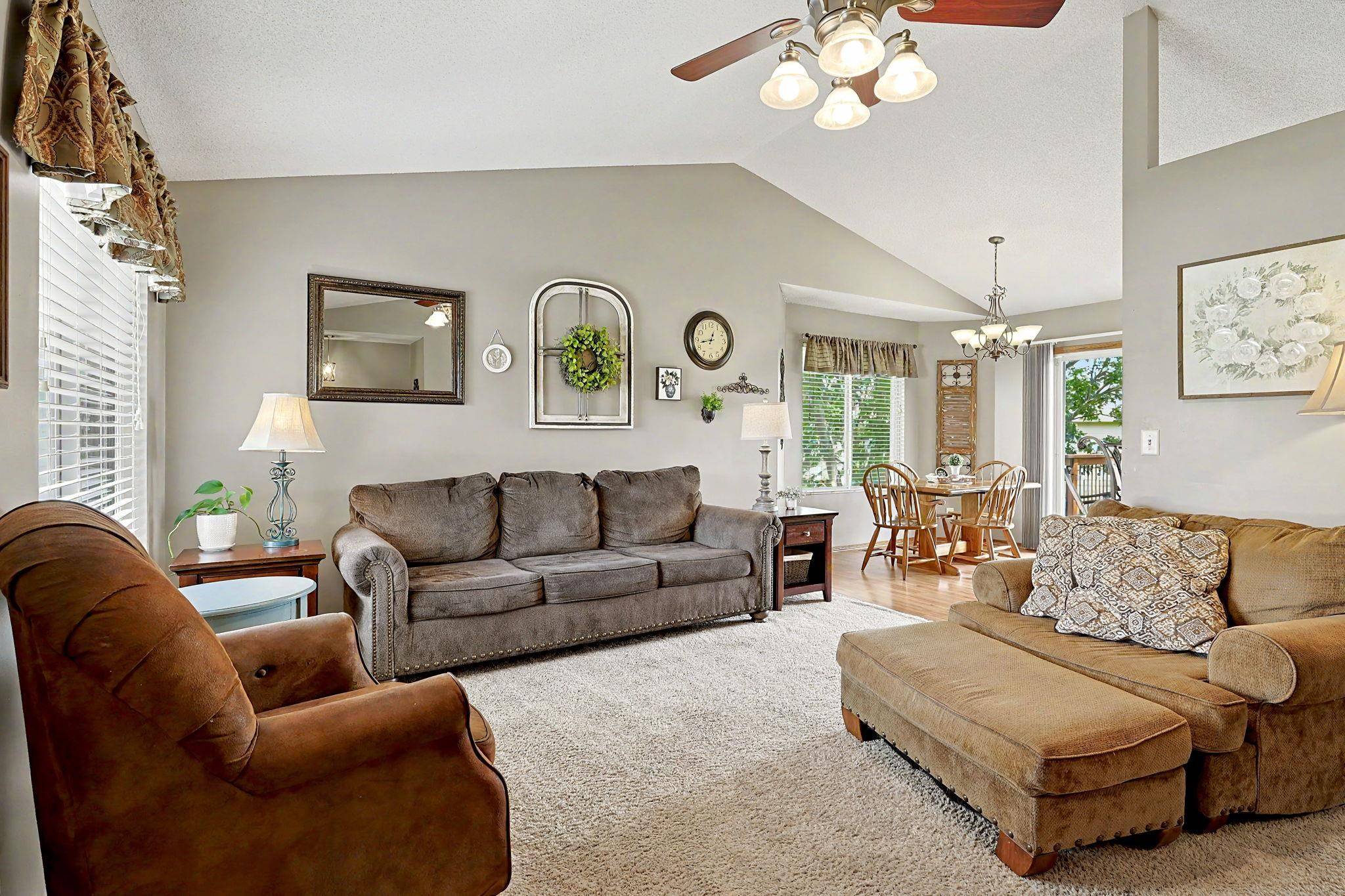 1724 Amber Ridge Place, Derby, KS 67037