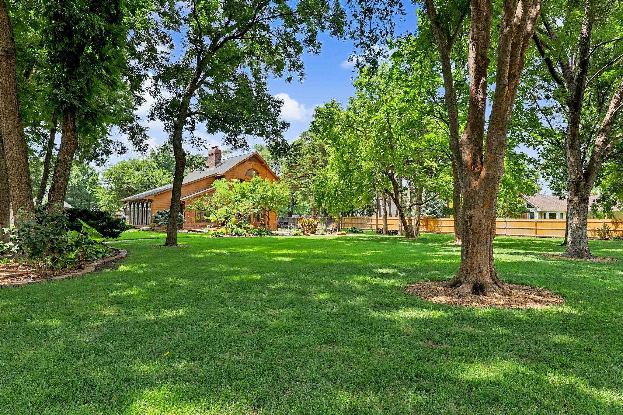 7712 W Harmony Ct, Wichita, KS 67209