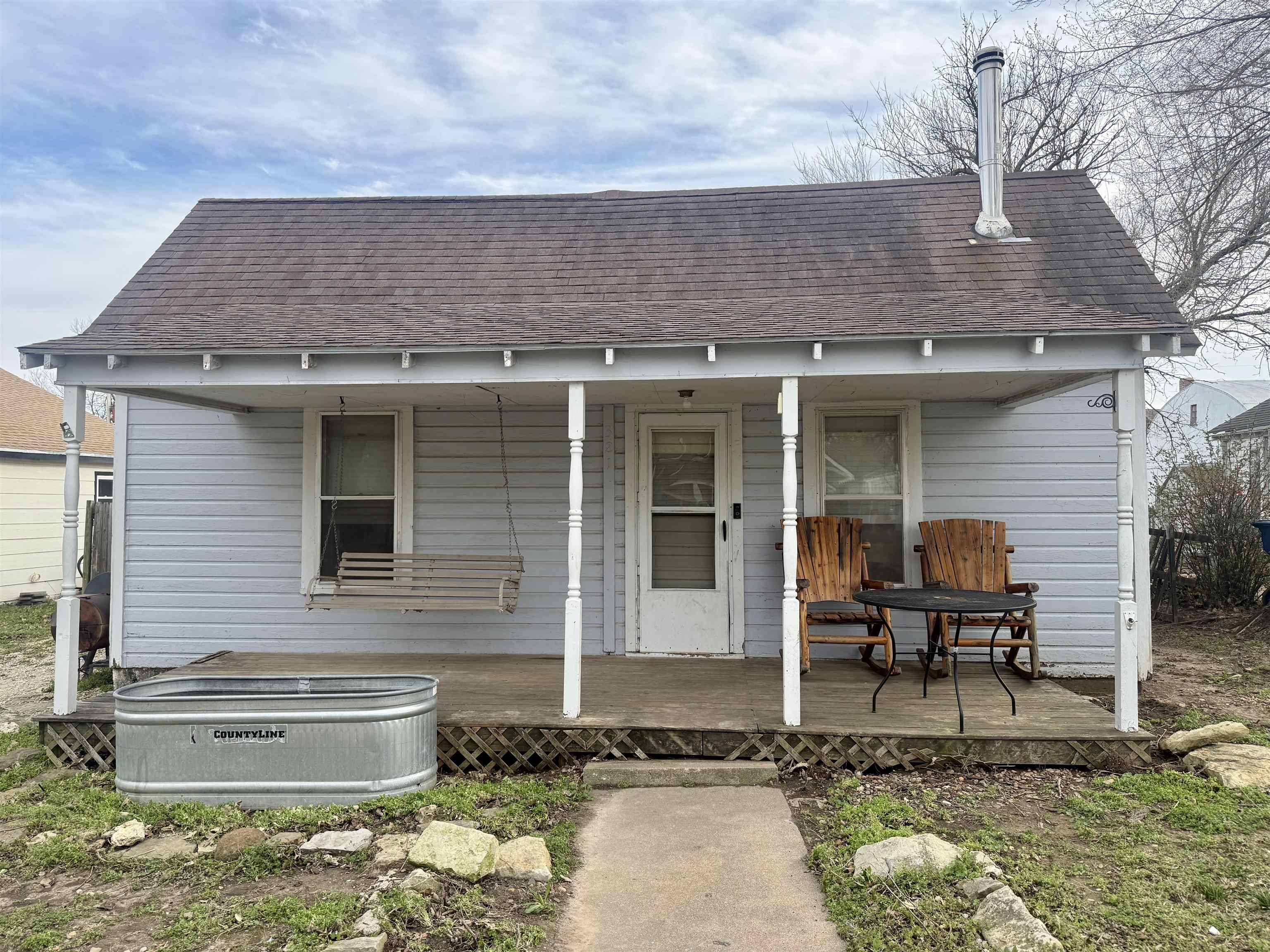 321 W Violet, Potwin, KS 67123