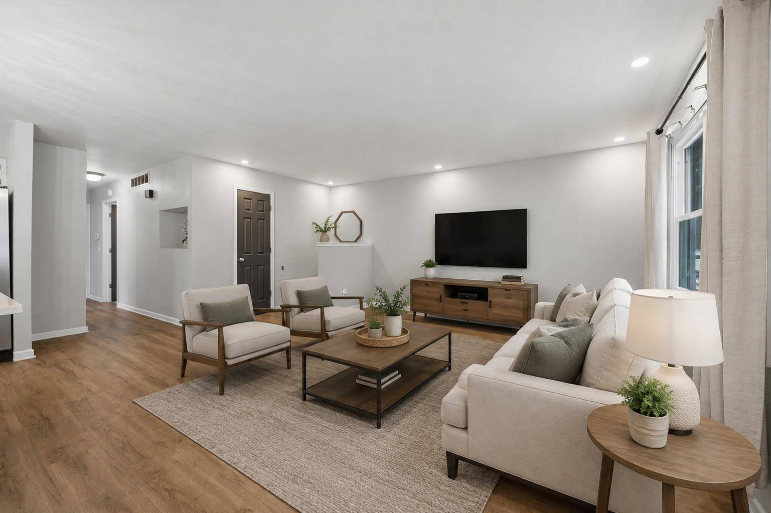 1614 N Main St, Rose Hill, KS 67133