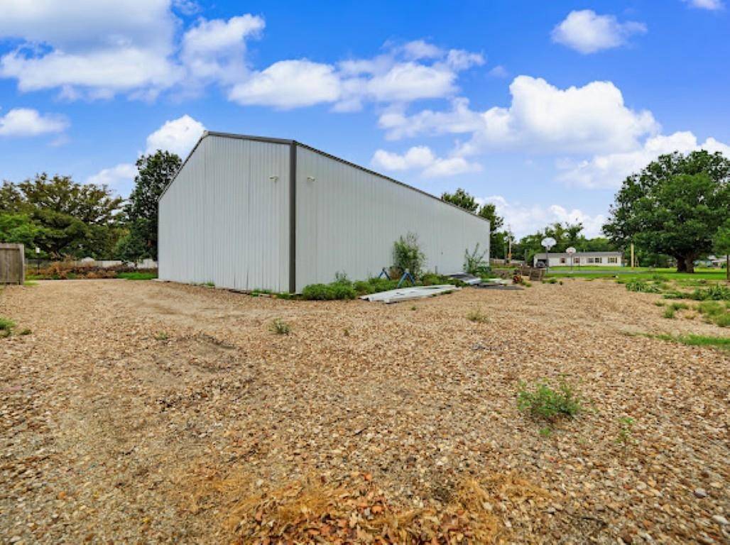 826 N 13th St., Salina, KS 67401