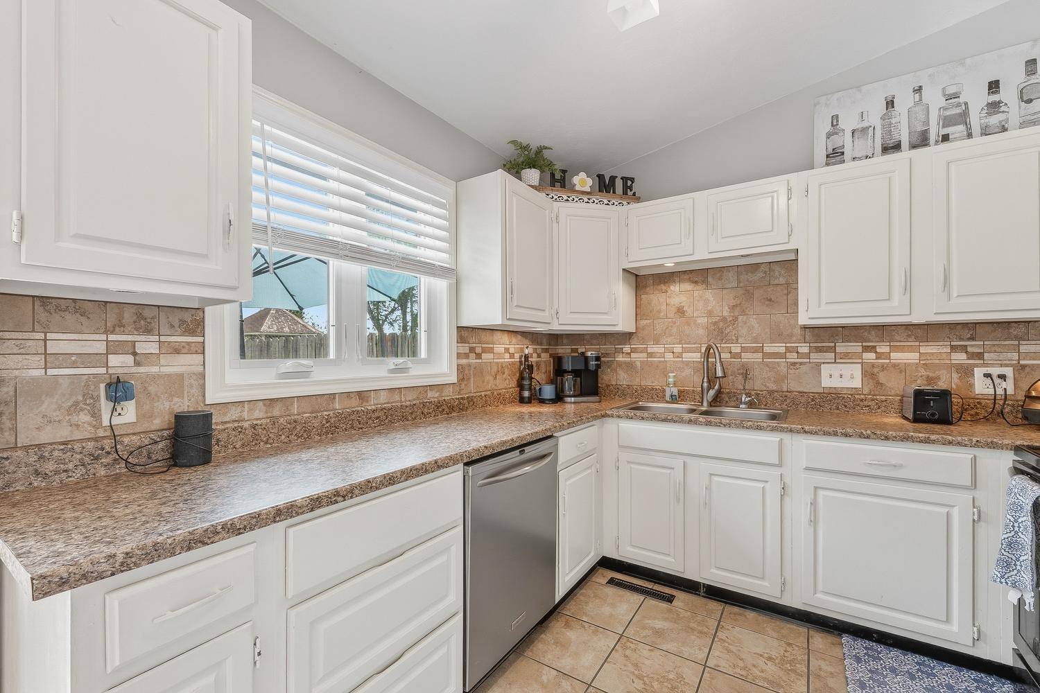 3824 N Garland St, Wichita, KS 67204