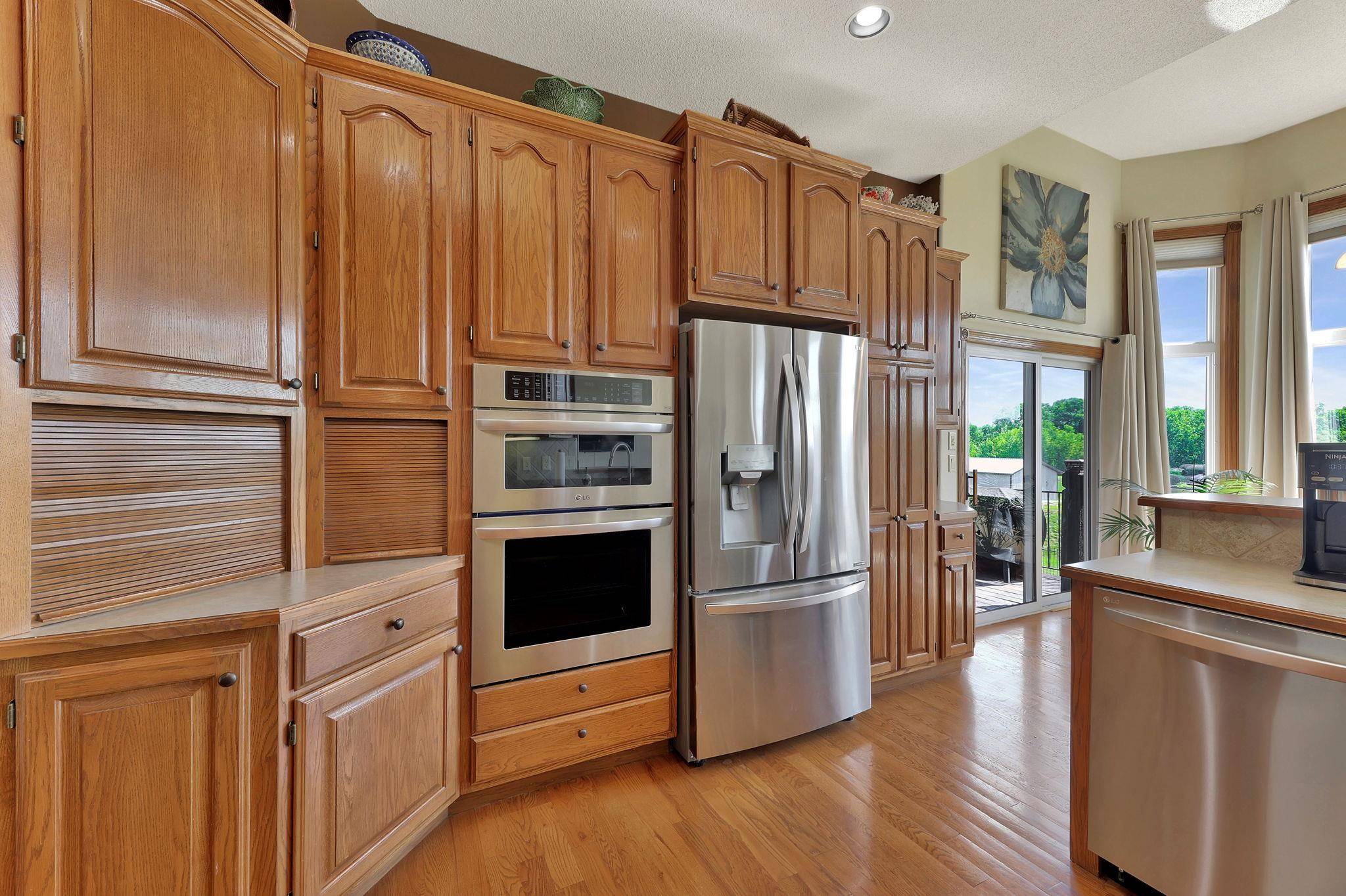 516 N Fiddlers Creek St, Valley Center, KS 67147