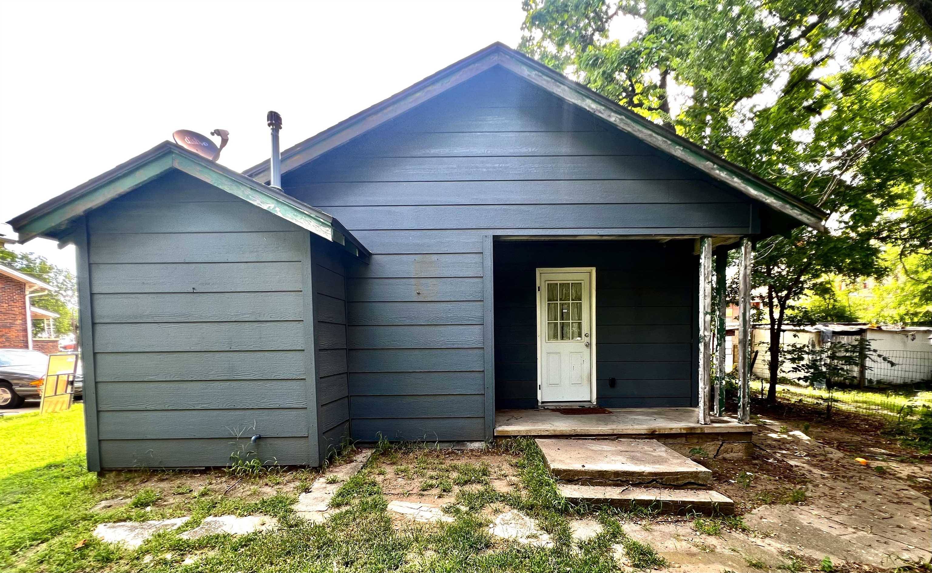 308 S 2nd, Arkansas City, KS 67005