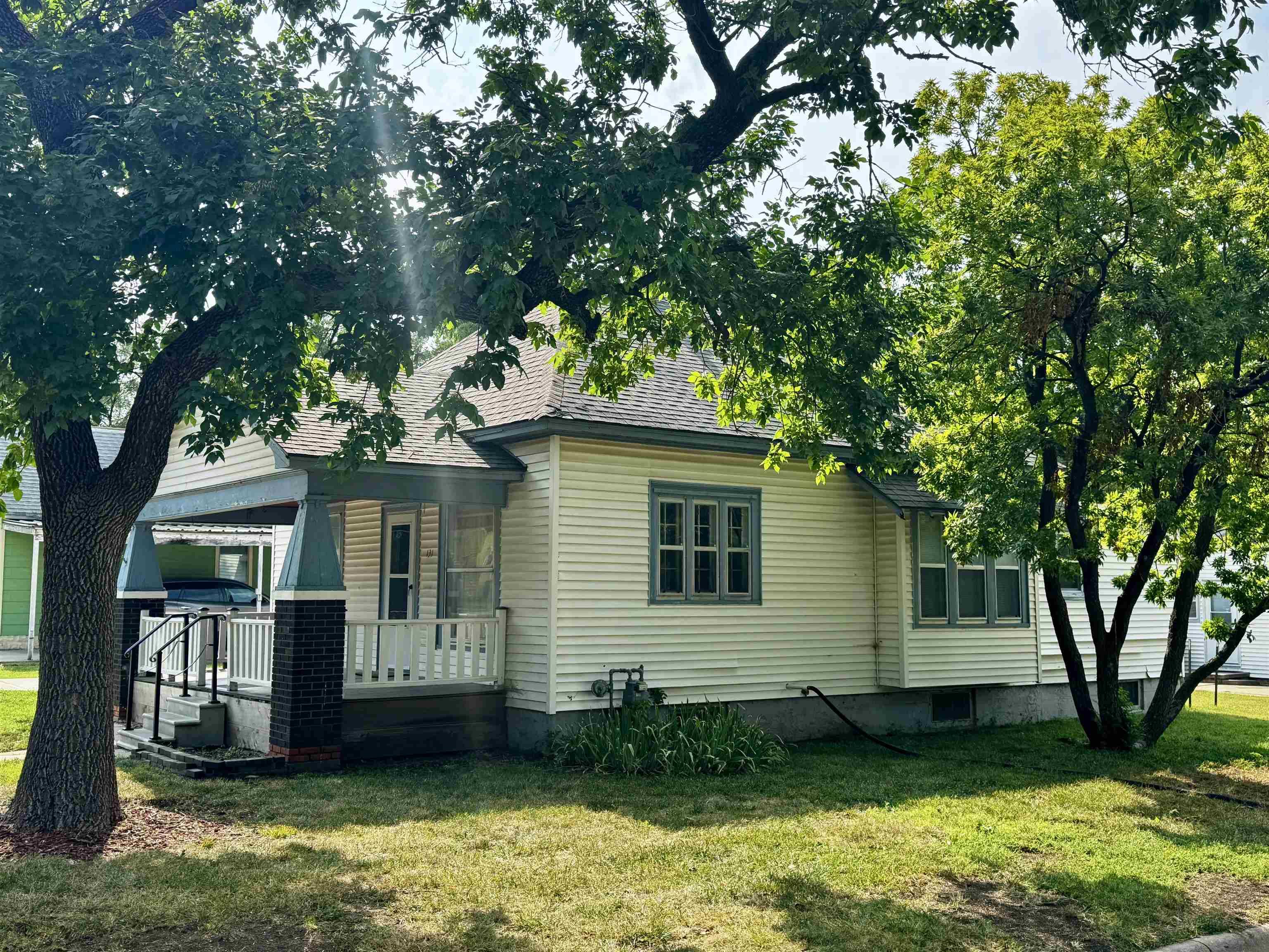 131 SW 5th, Newton, KS 67114