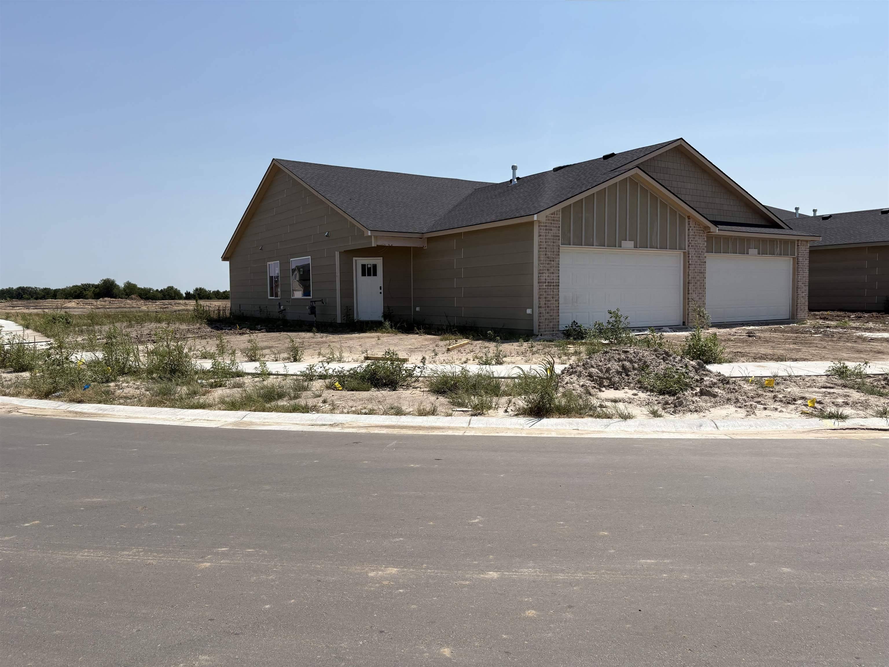 2904 S Denene ST, Wichita, KS 67215