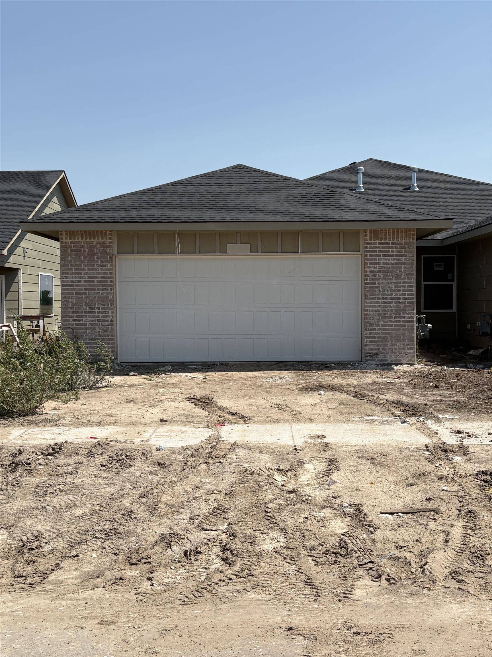 2908 S Denene St, Wichita, KS 67215