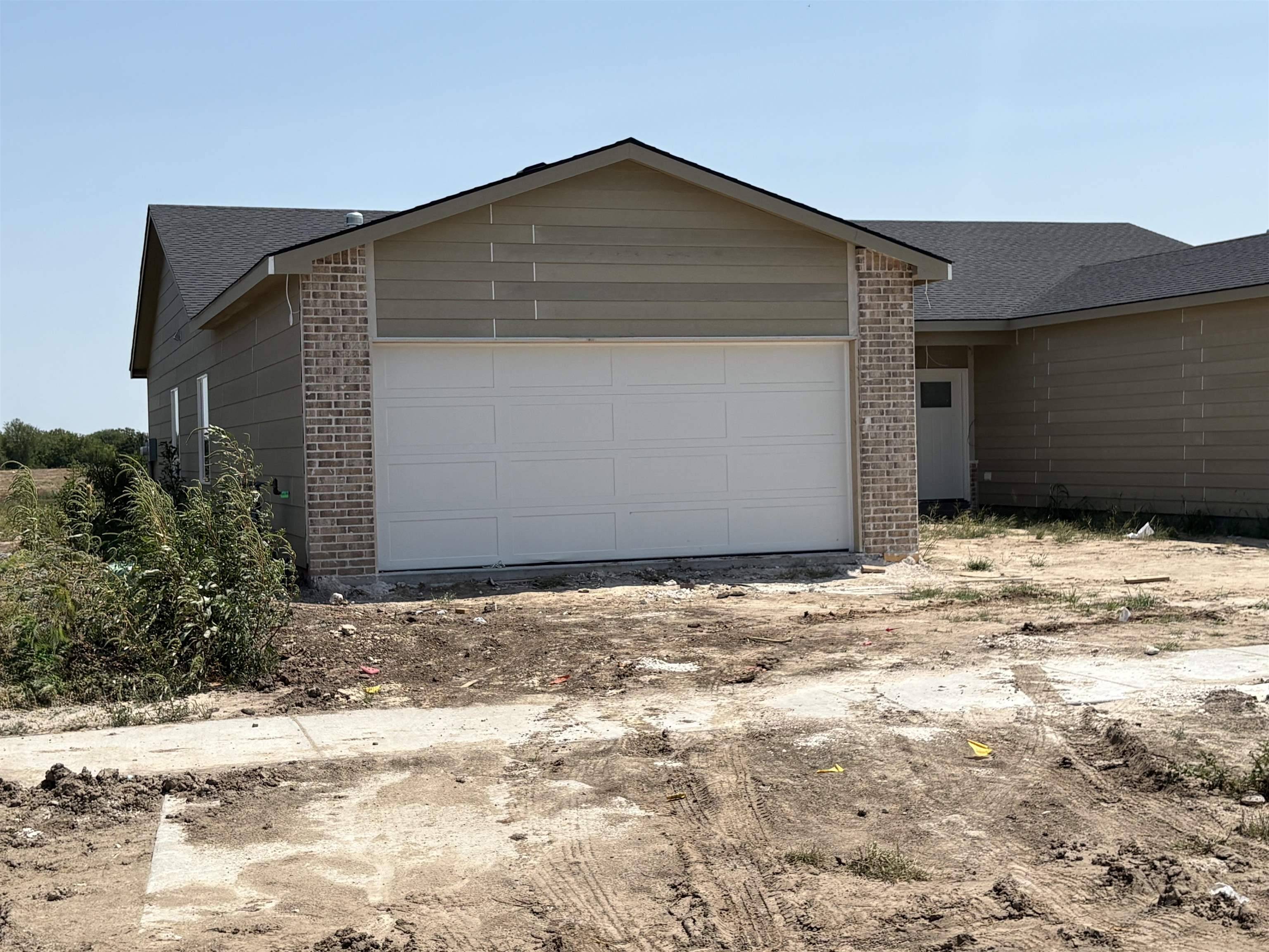 2912 S Denene, Wichita, KS 67215