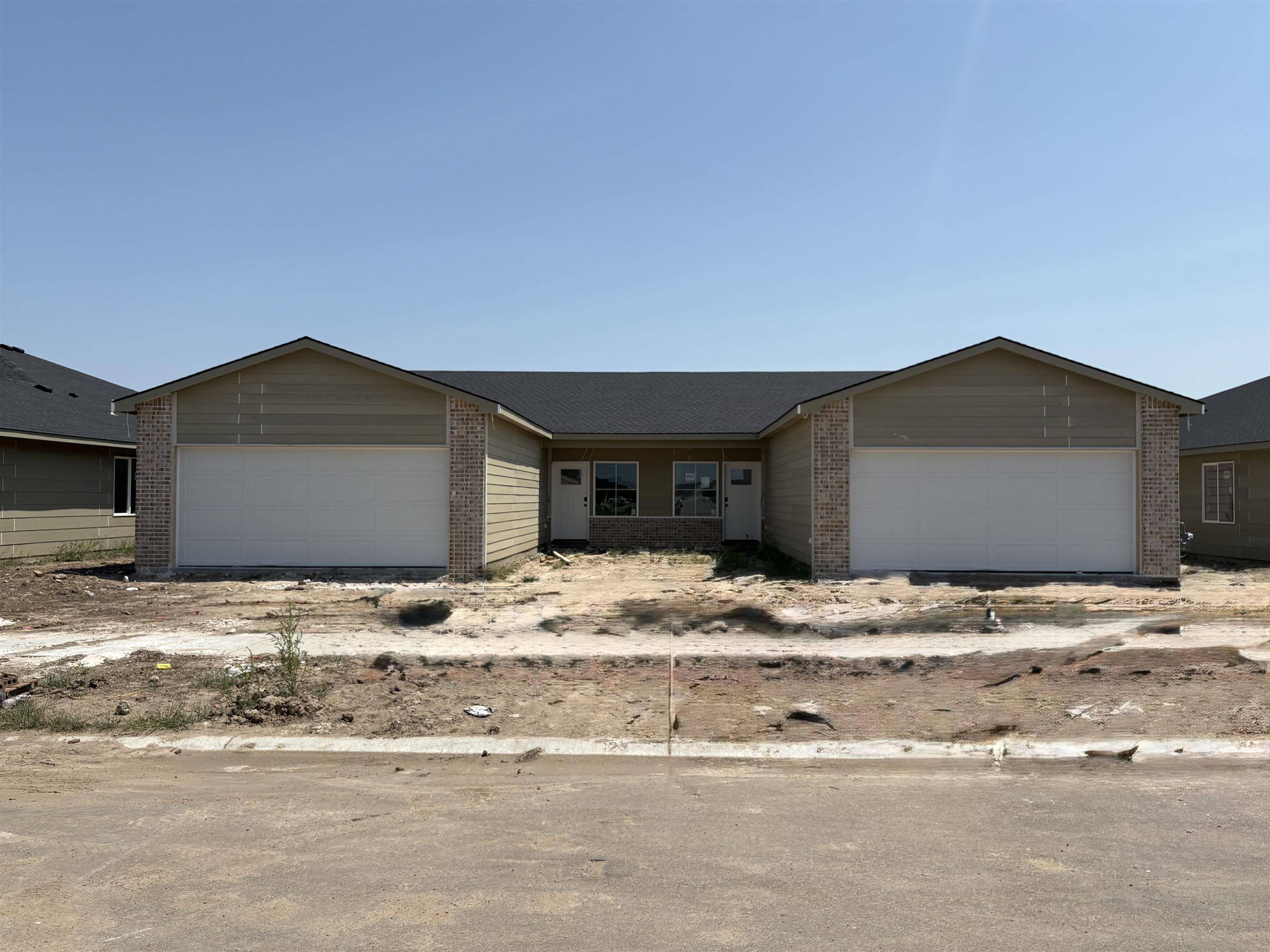 2912 S Denene, Wichita, KS 67215
