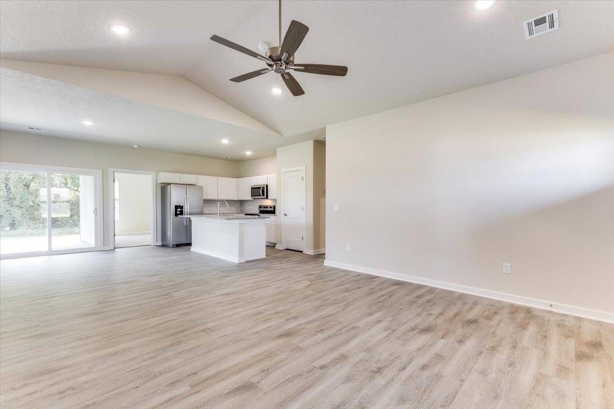 1783 W Redbud Lane, Goddard, KS 67052