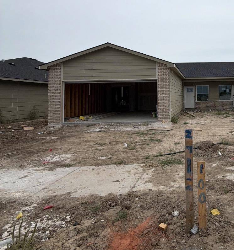 2920 S Denene, Wichita, KS 67215