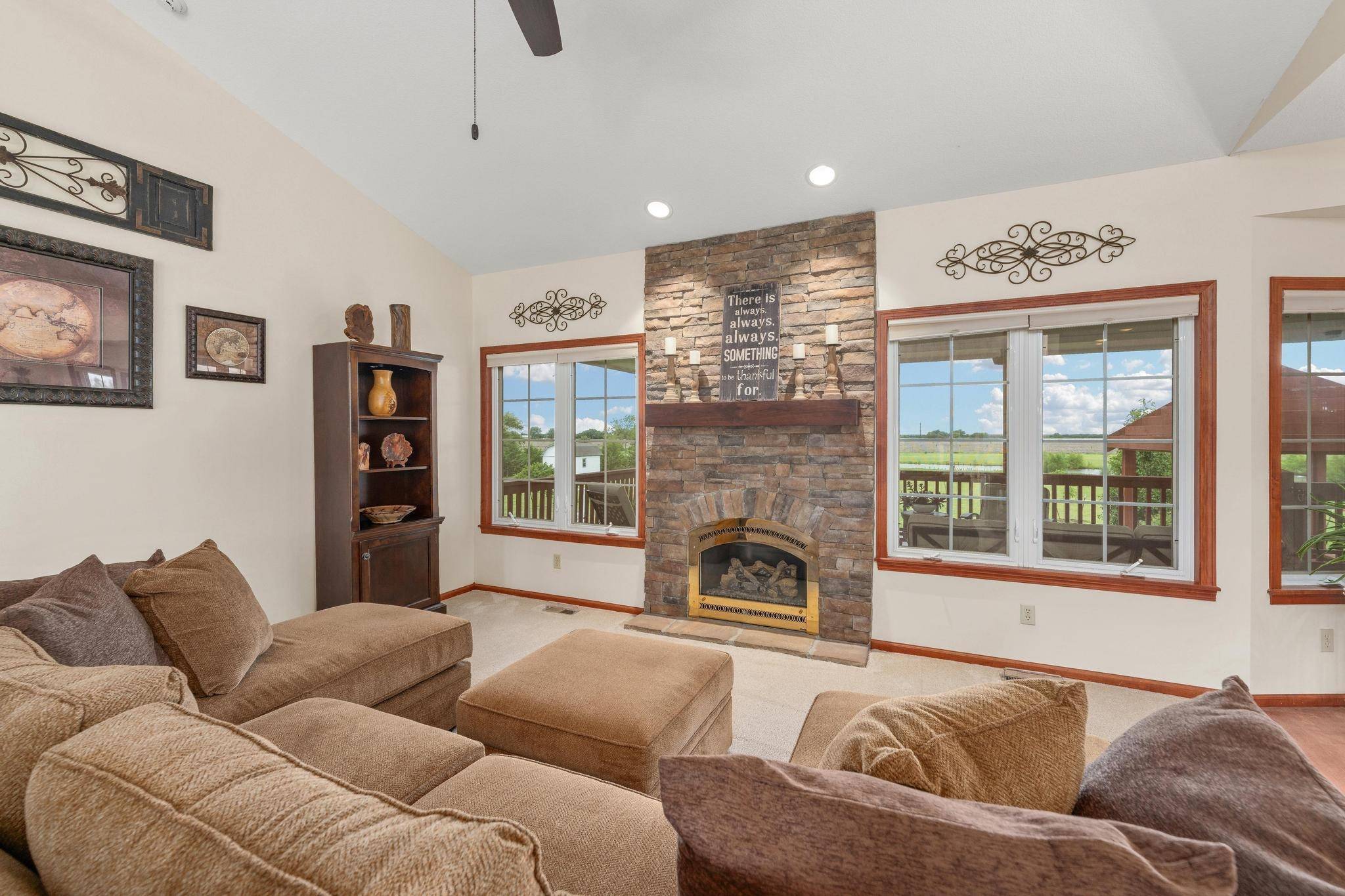 20707 Sunset Ridge, Rose Hill, KS 67133