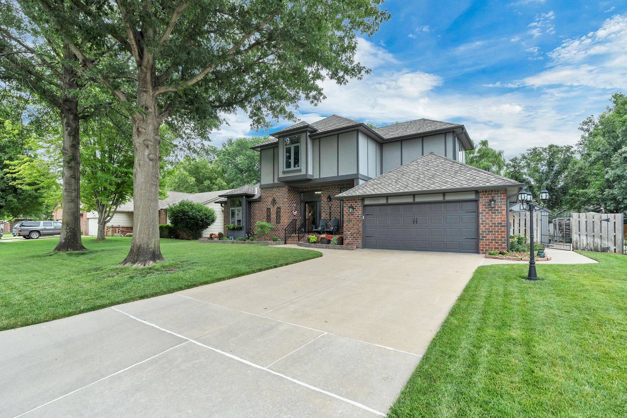 11803 W Douglas, Wichita, KS 67209