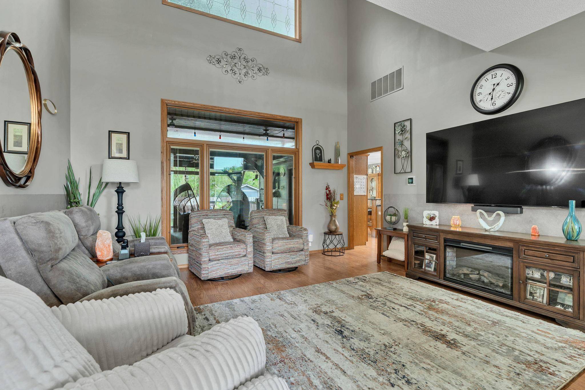 11803 W Douglas, Wichita, KS 67209