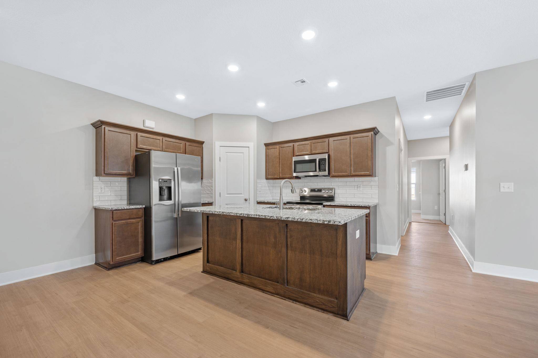 9131 / 9133 E Chris Ct, Bel Aire, KS 67226