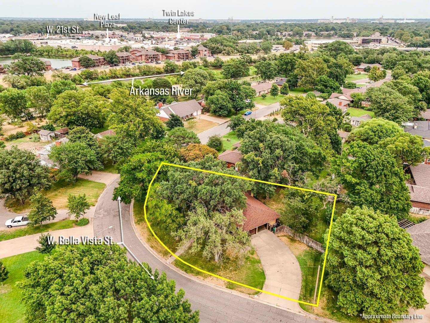 2243 W Bella Vista, Wichita, KS 67203