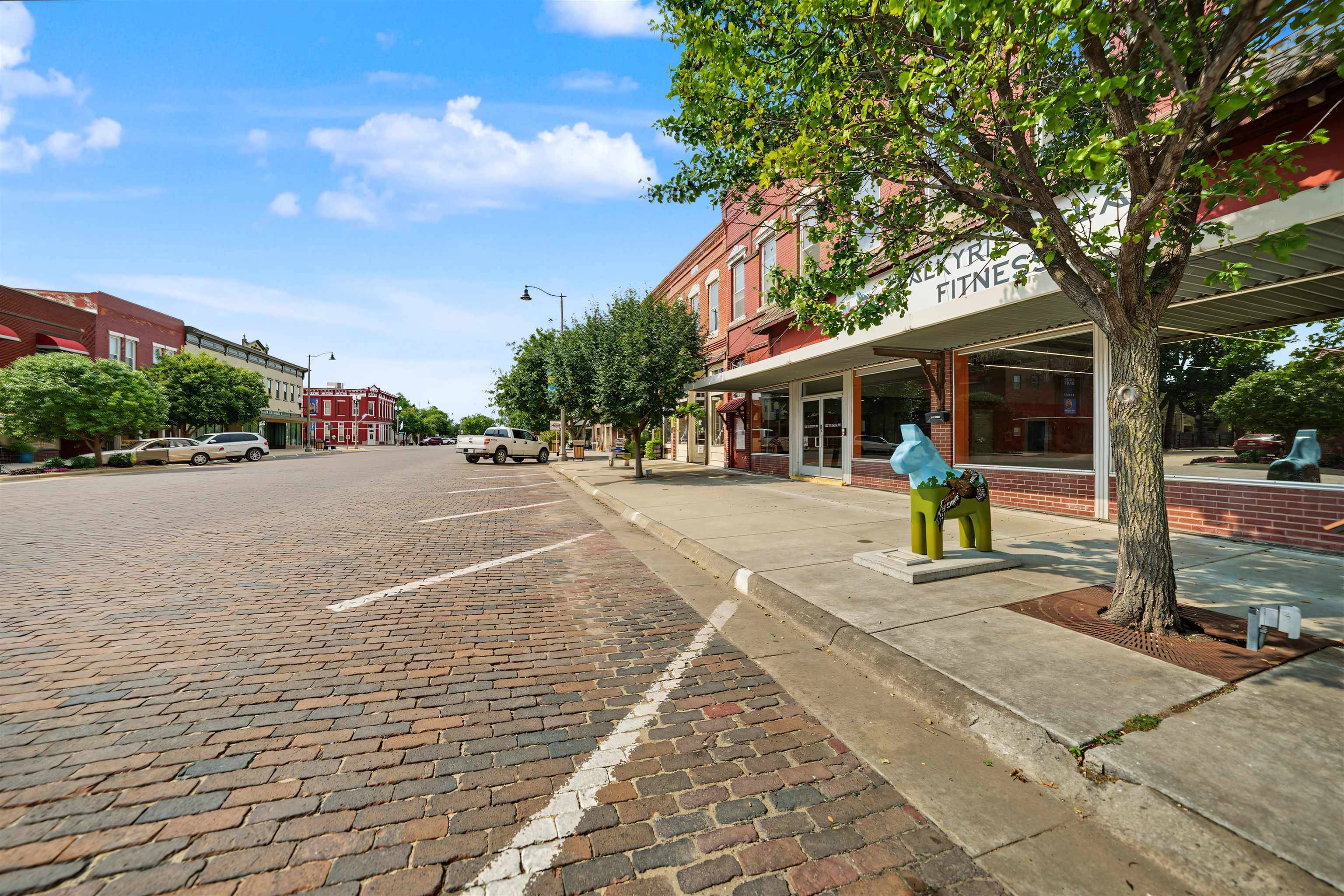 115 N Main St., Lindsborg, KS 67456