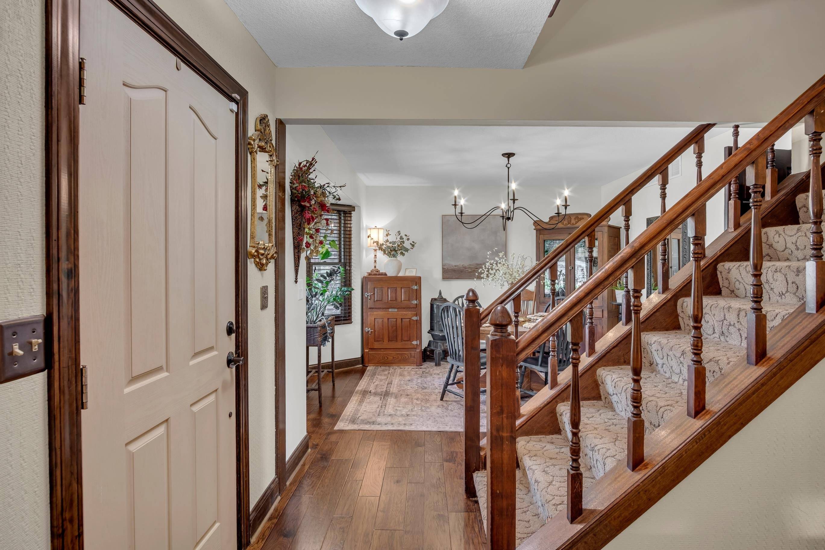 848 Trinity Ct, Newton, KS 67114