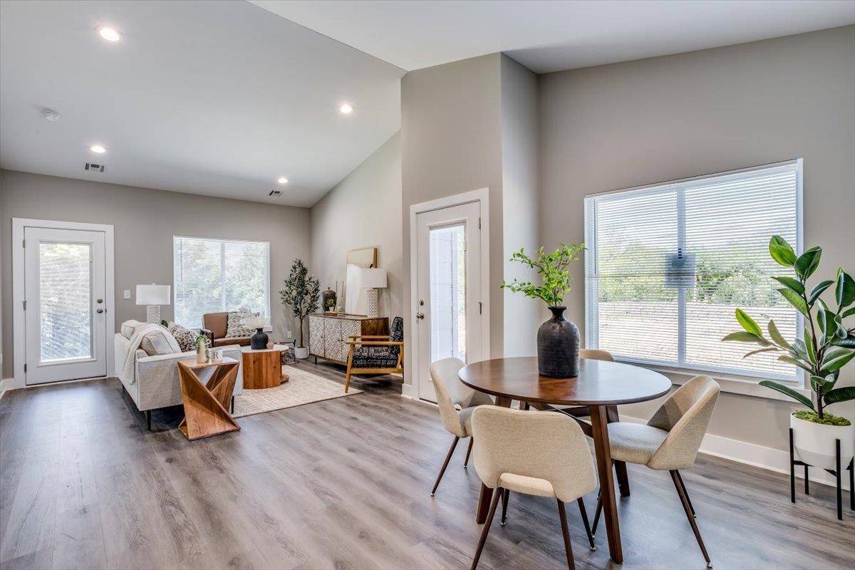 3840-3842 S Blue Lake Street, Wichita, KS 67215