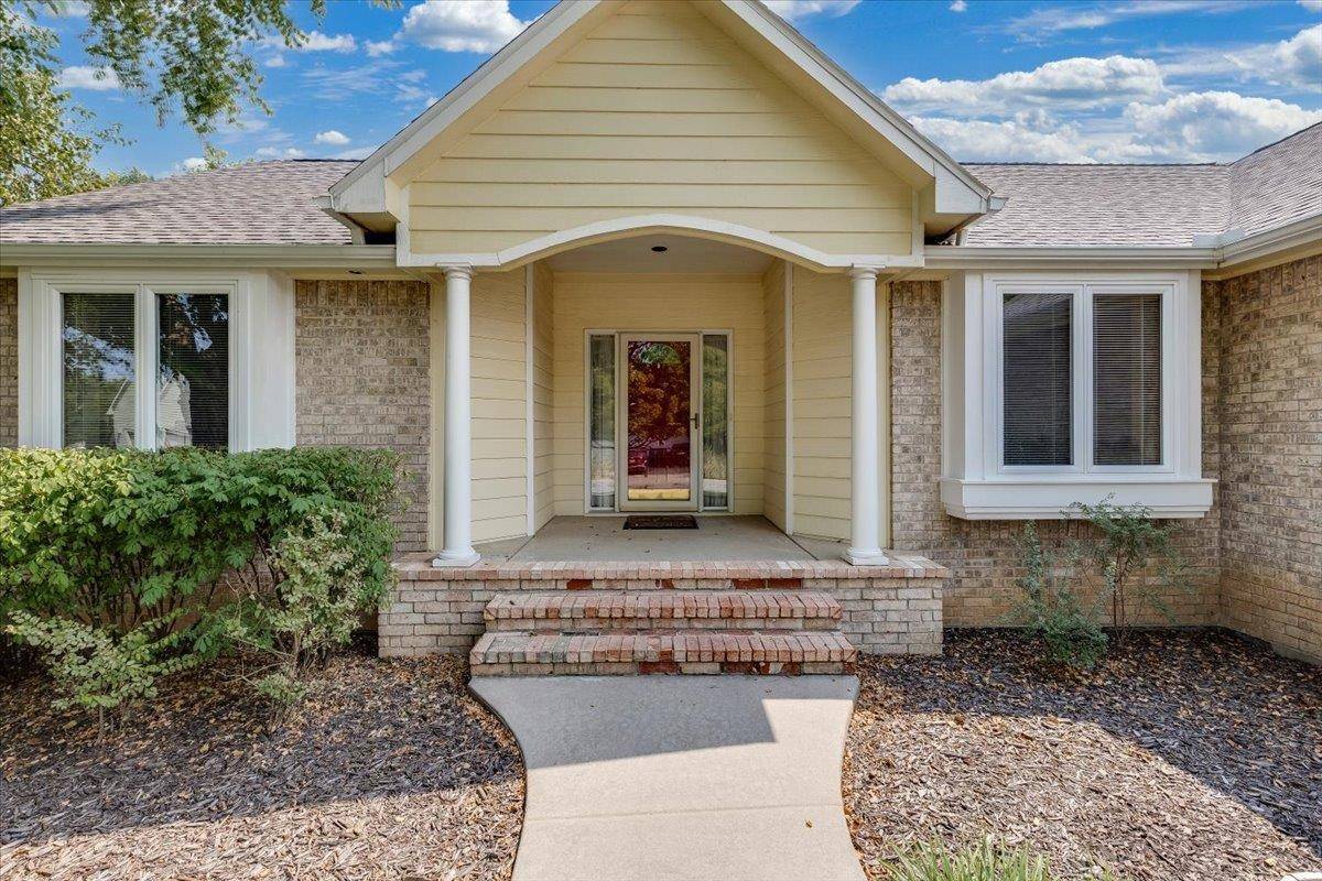 10009 W Britton St, Wichita, KS 67205