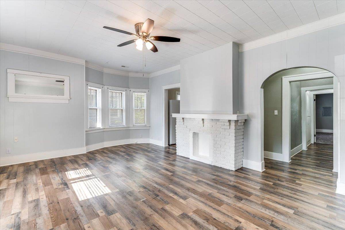 1921 S Main St., Wichita, KS 67213