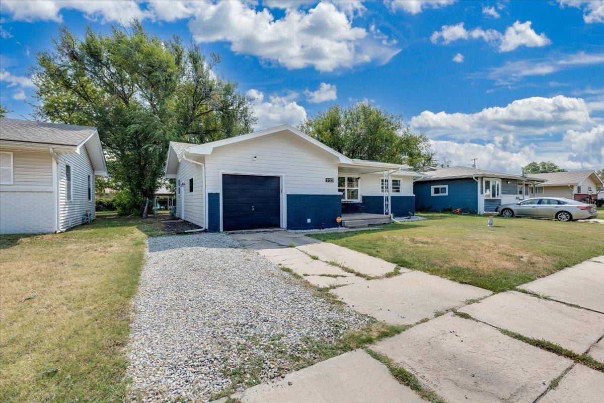 3152 S Euclid Ave, Wichita, KS 67217