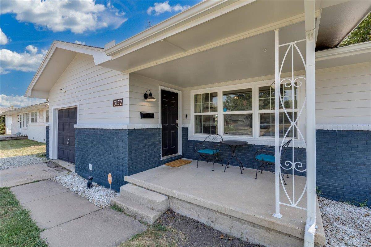 3152 S Euclid Ave, Wichita, KS 67217