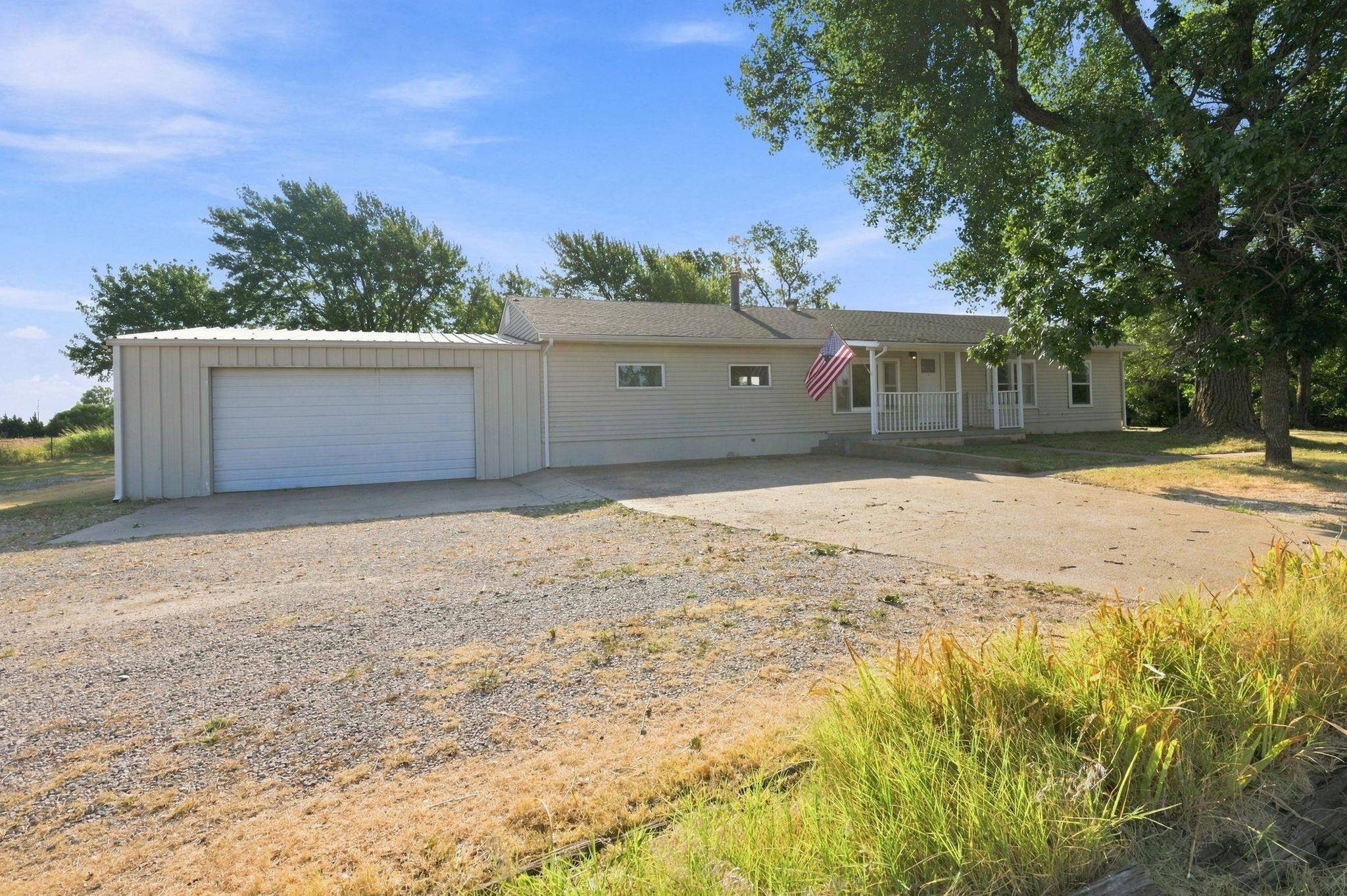 3464 NE 110 Ave, Murdock, KS 67111