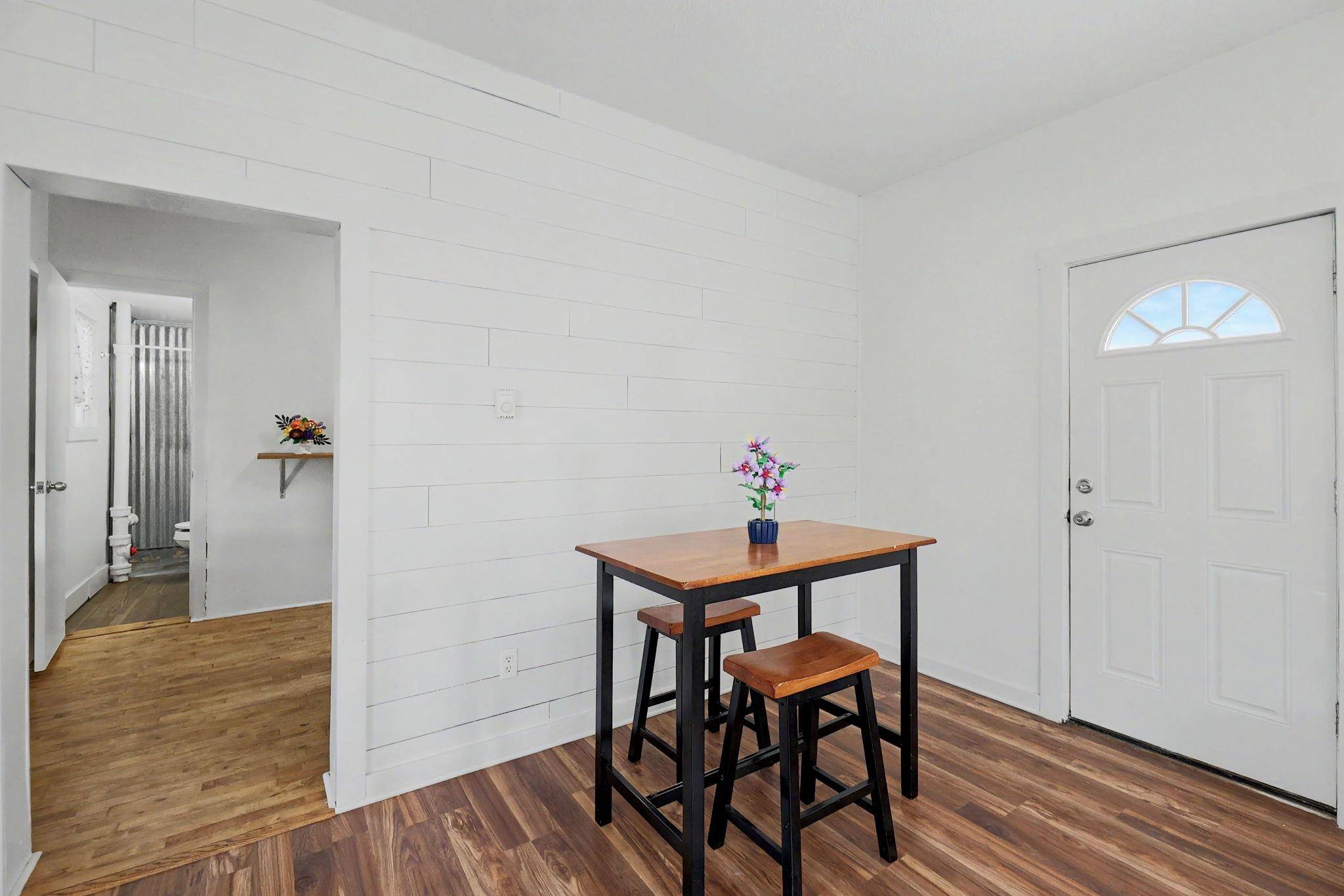 328 N Walnut, Wichita, KS 67203