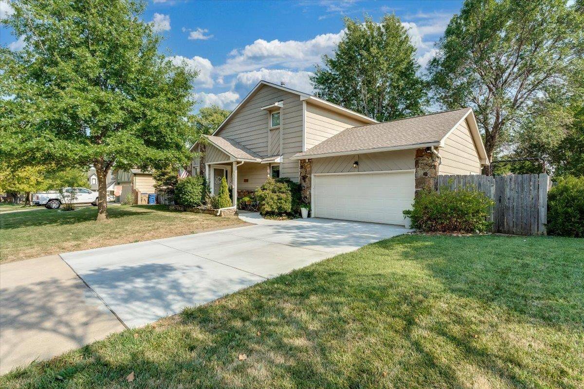 1713 E Brendonwood RD, Derby, KS 67037