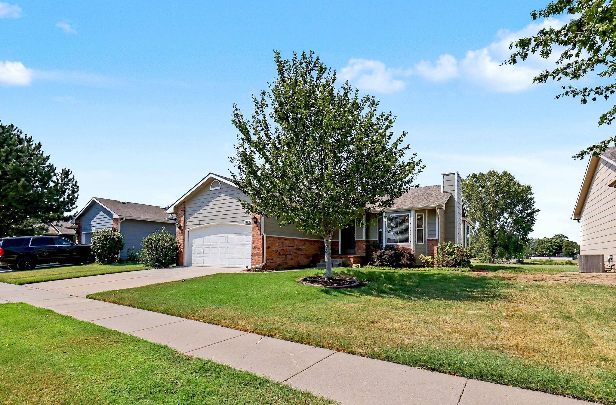 11414 W Bella Vista, Wichita, KS 67212