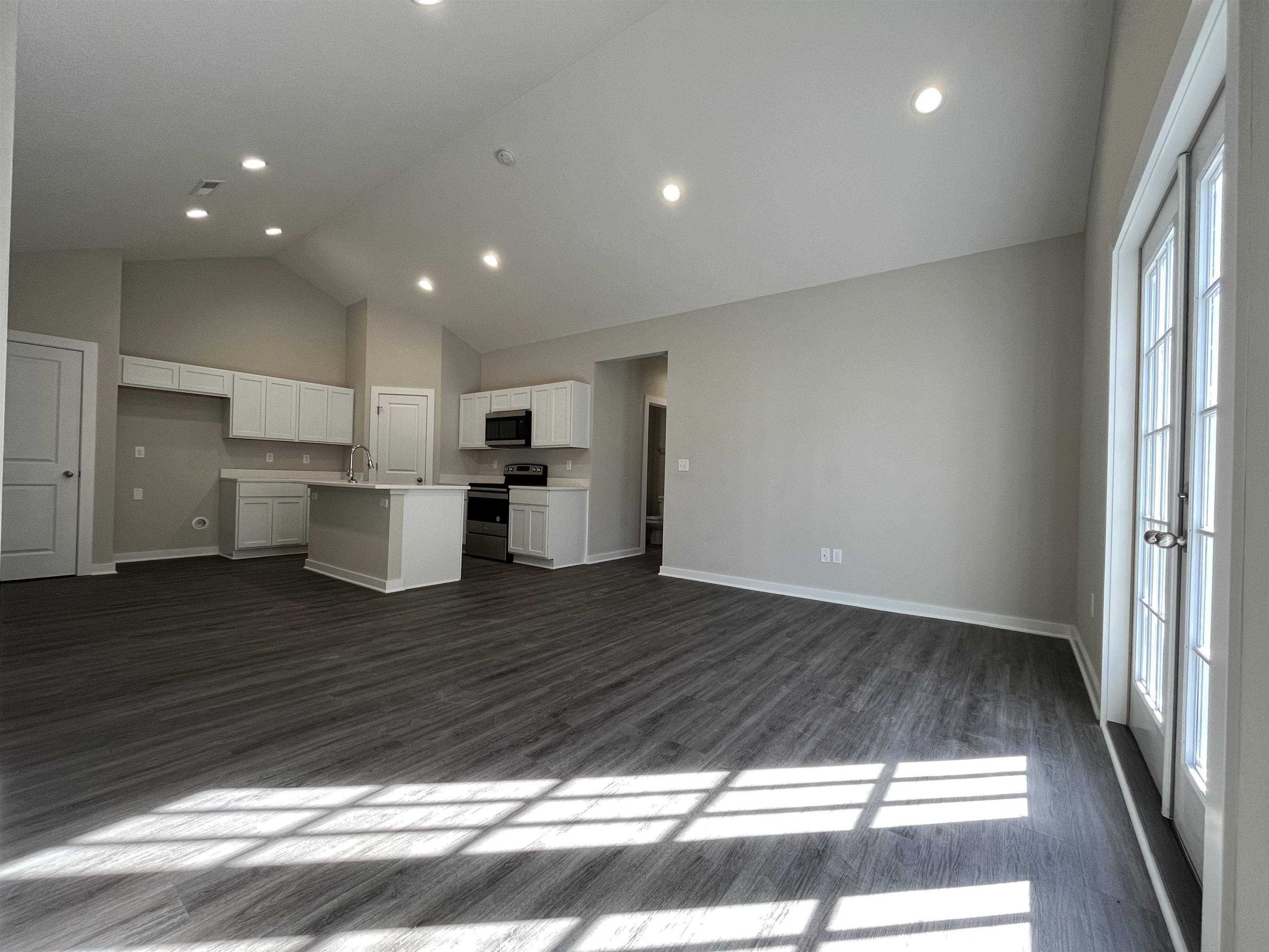 12013-12015 W Fontana St, Maize, KS 67205