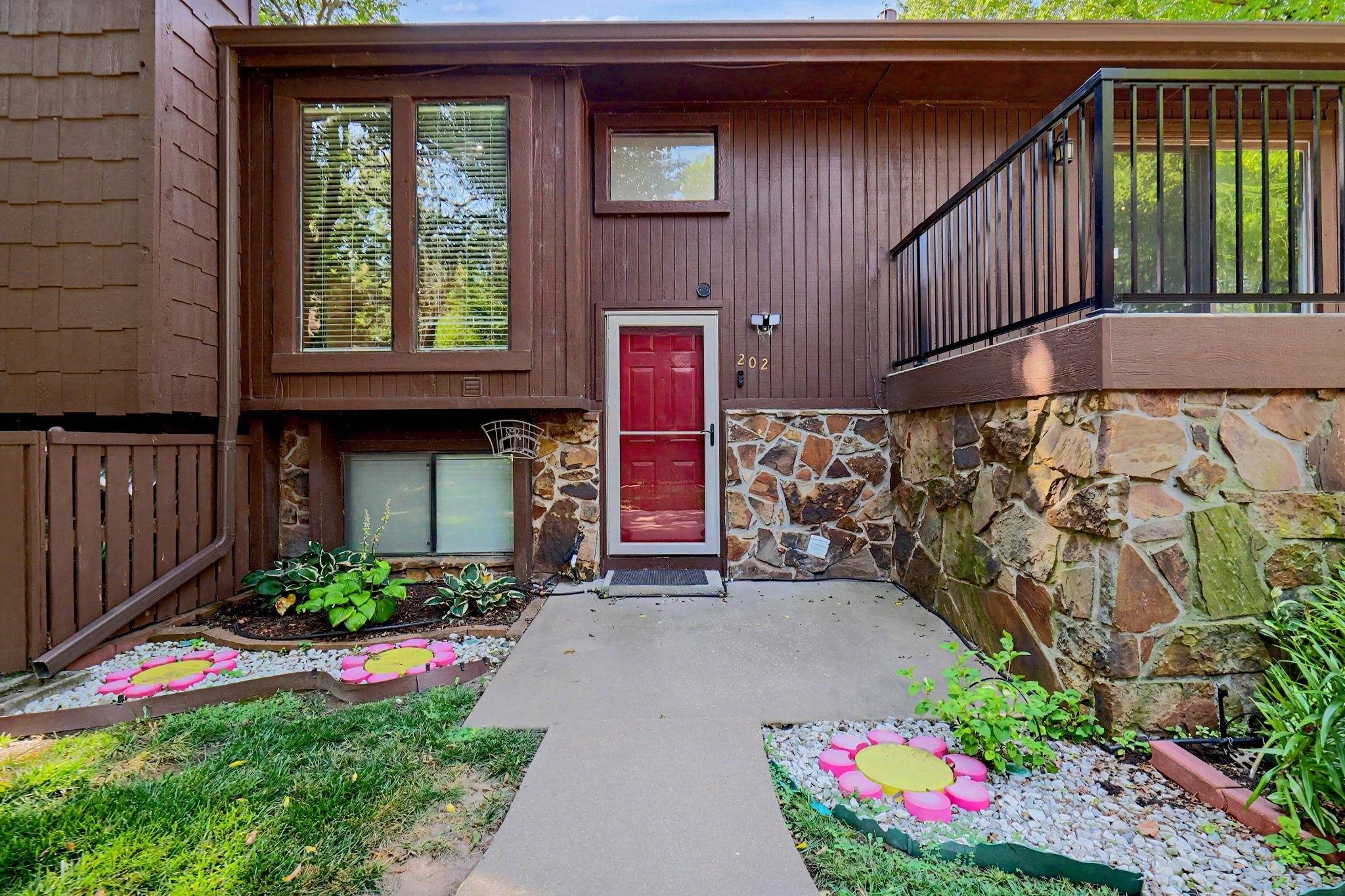2421 S Yellowstone, Wichita, KS 67215