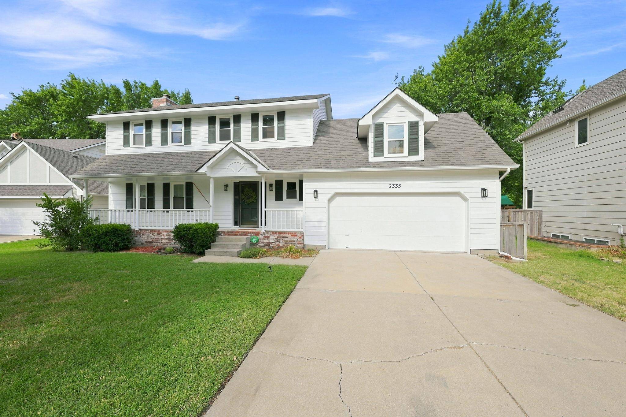 2335 N Stoneybrook Ct, Wichita, KS 67226-3604
