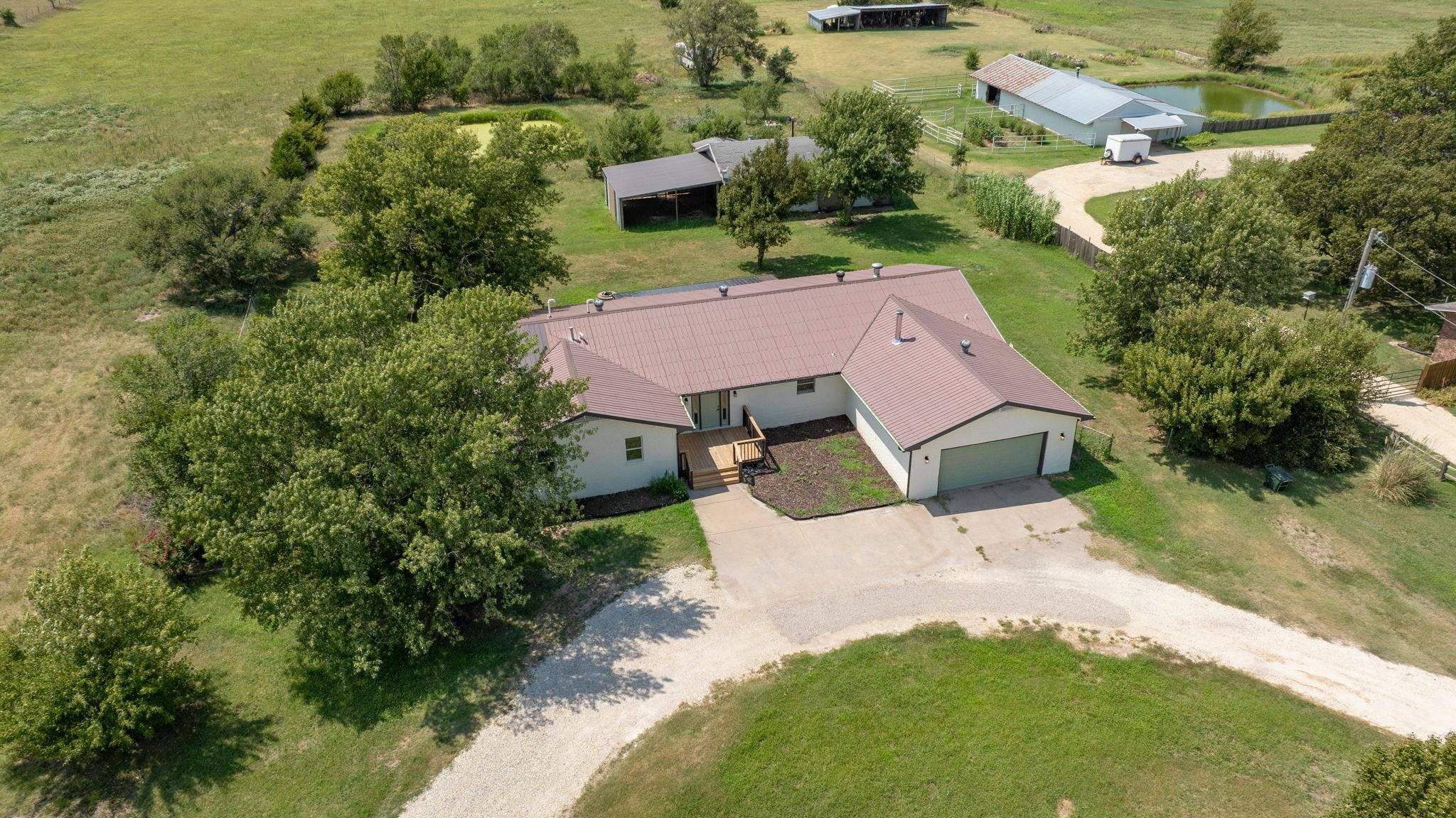 8909 S Spencer, Sedgwick, KS 67135