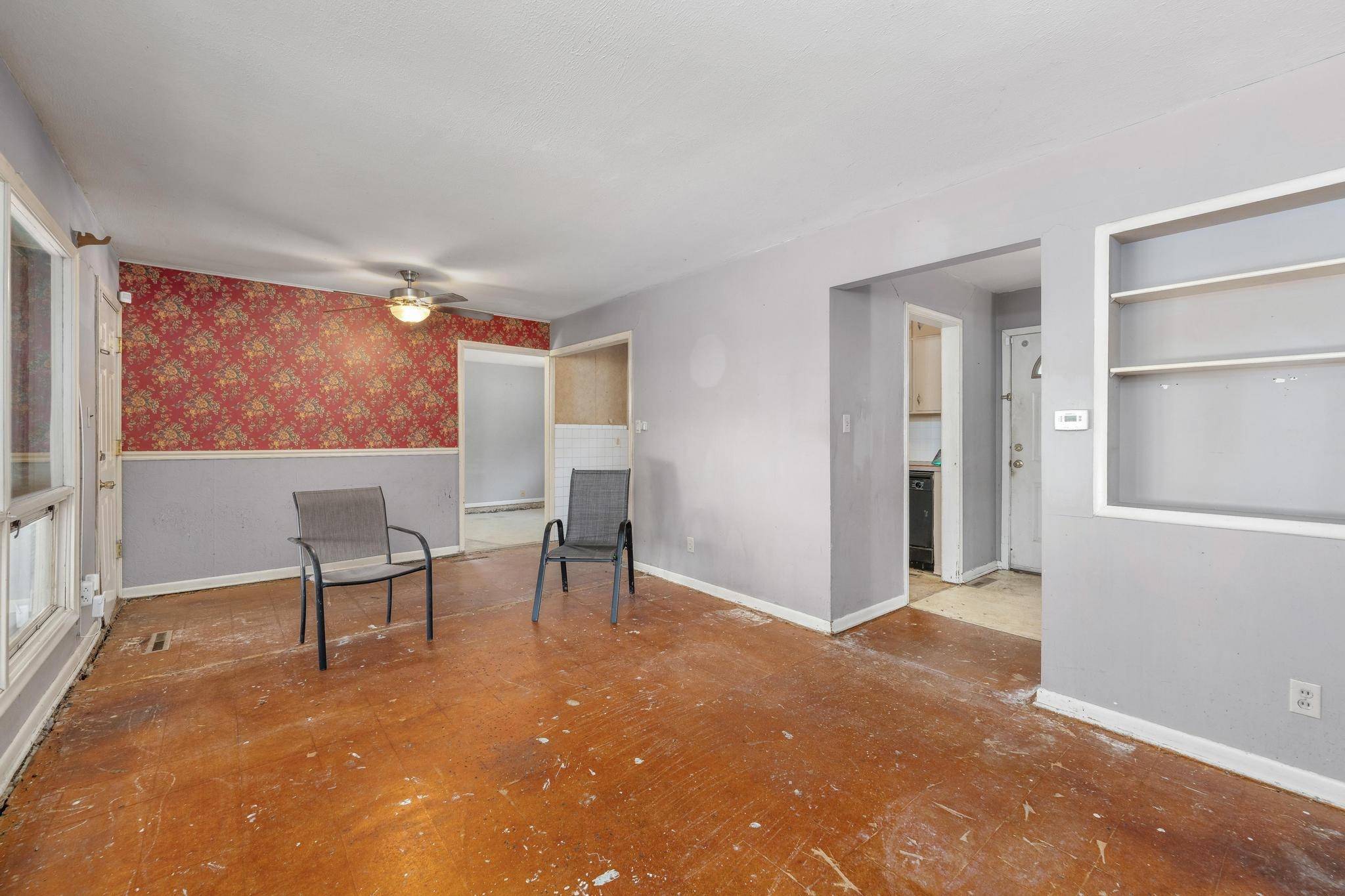 1037 Inverness Dr, Wichita, KS 67218